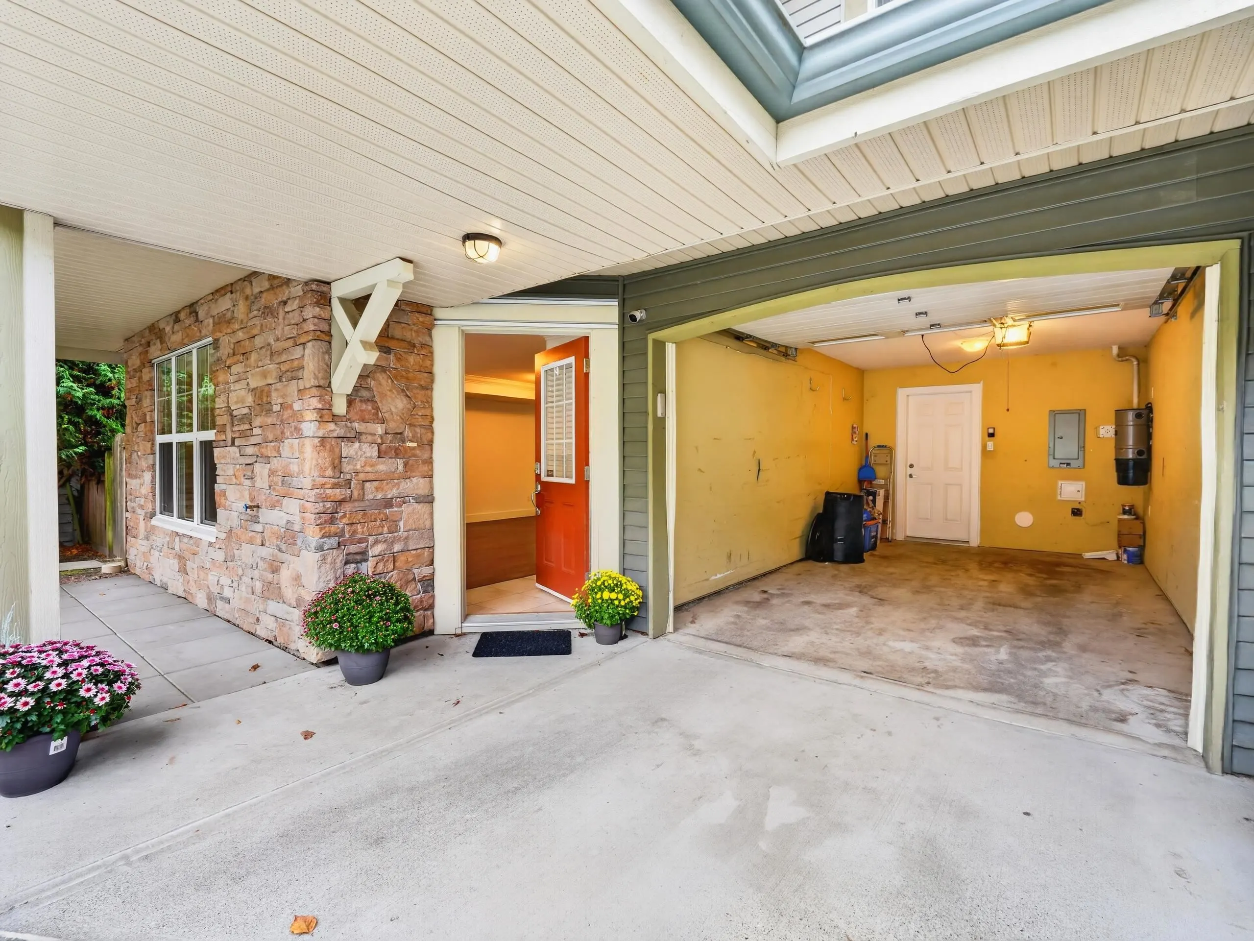 22977 116 Avenue #34