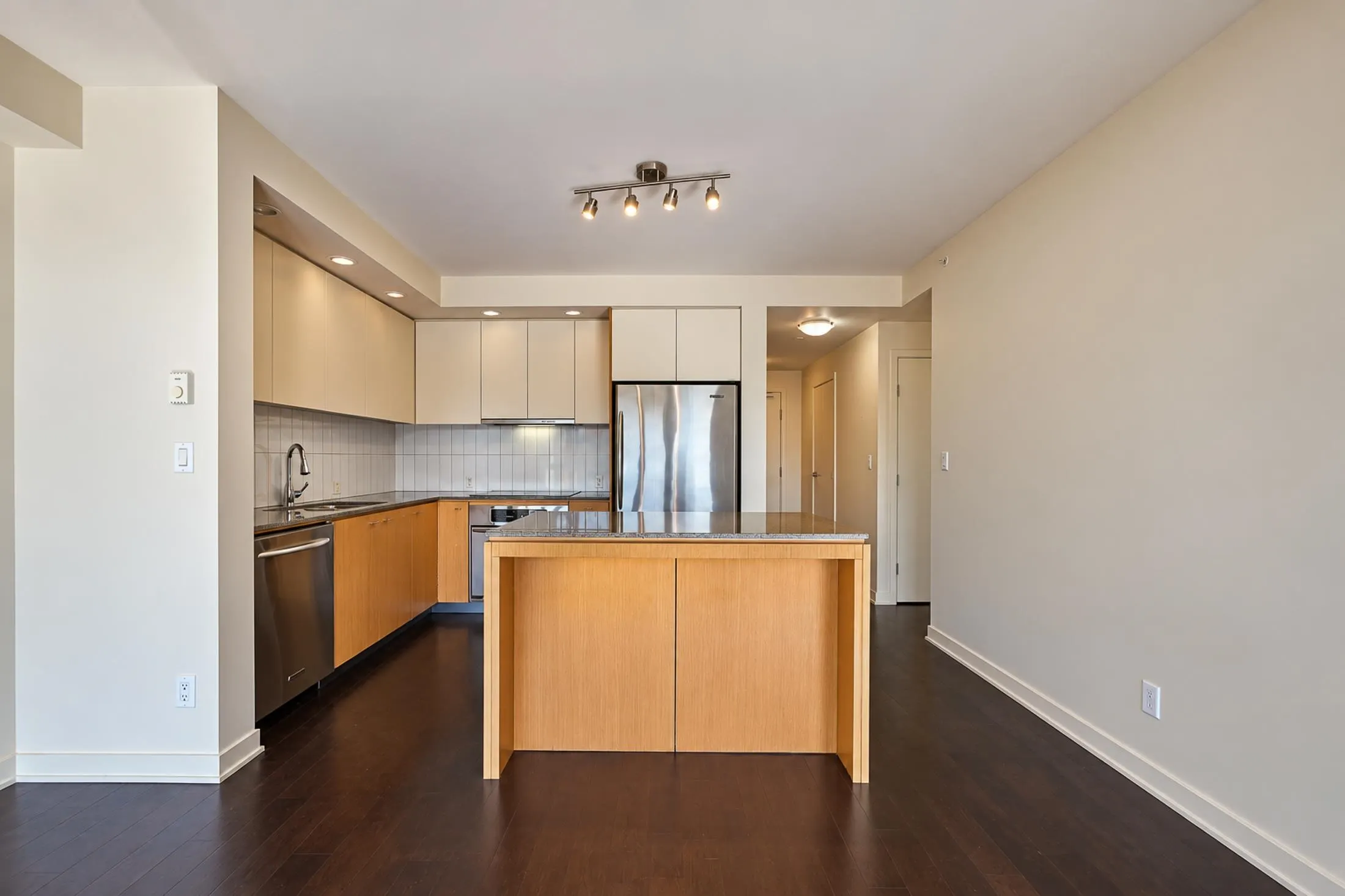 750 W 12th Avenue #514