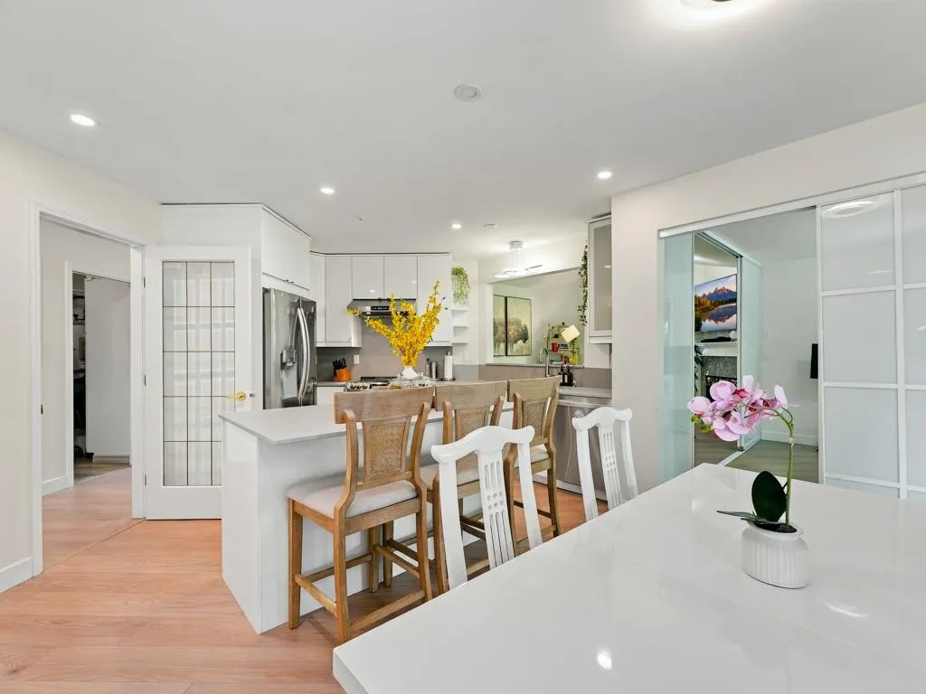 1150 Lynn Valley Road #308