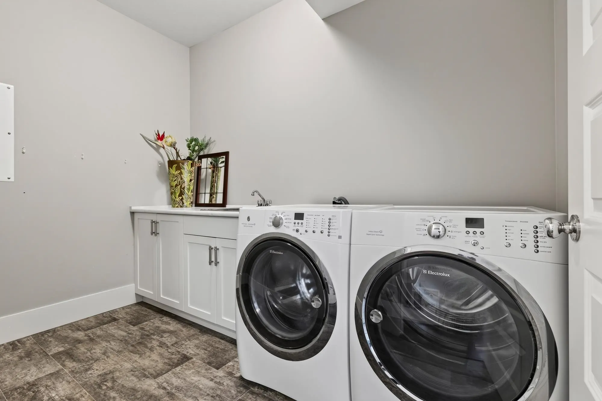 10166 Williams Road #3