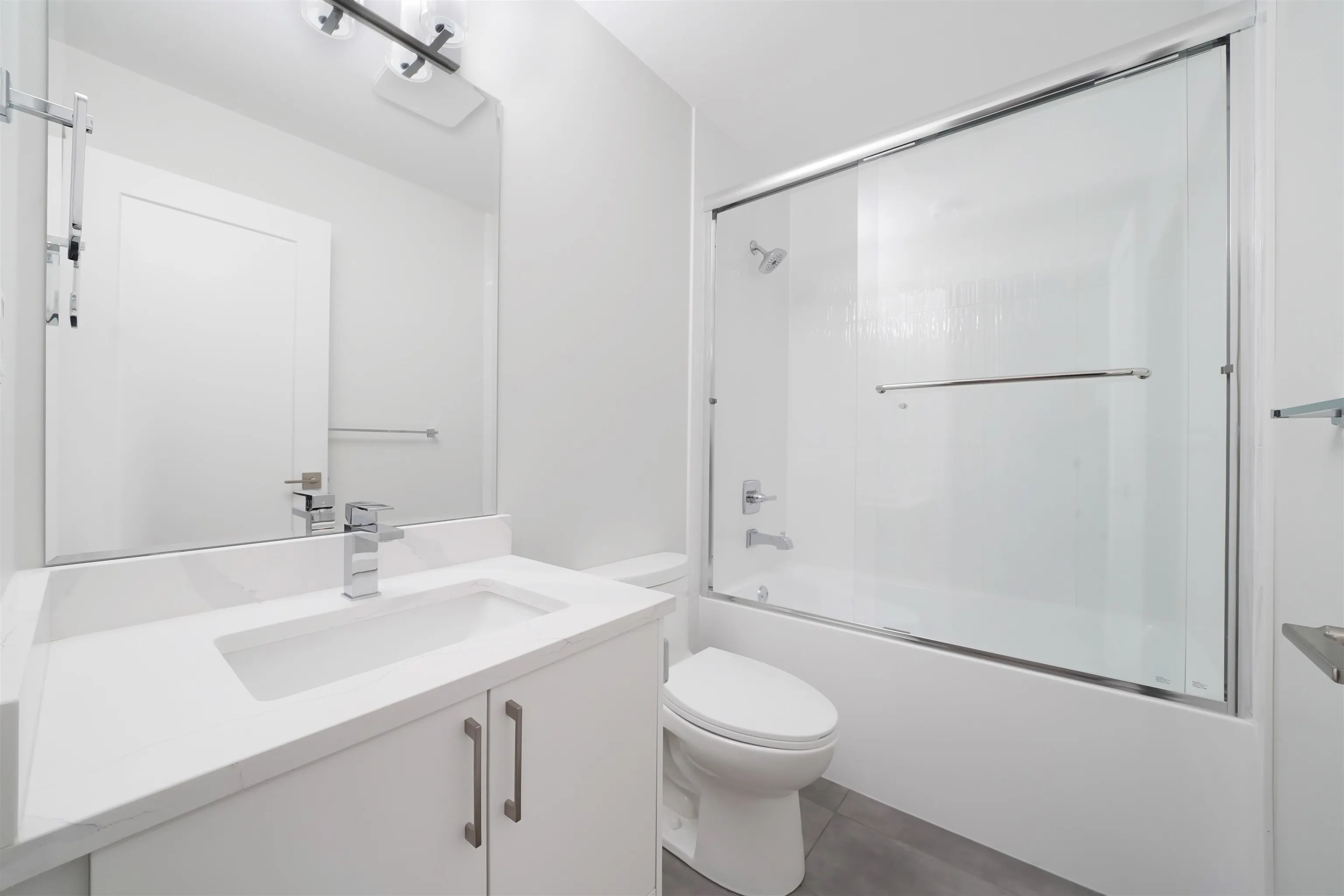 6923 205 Street
