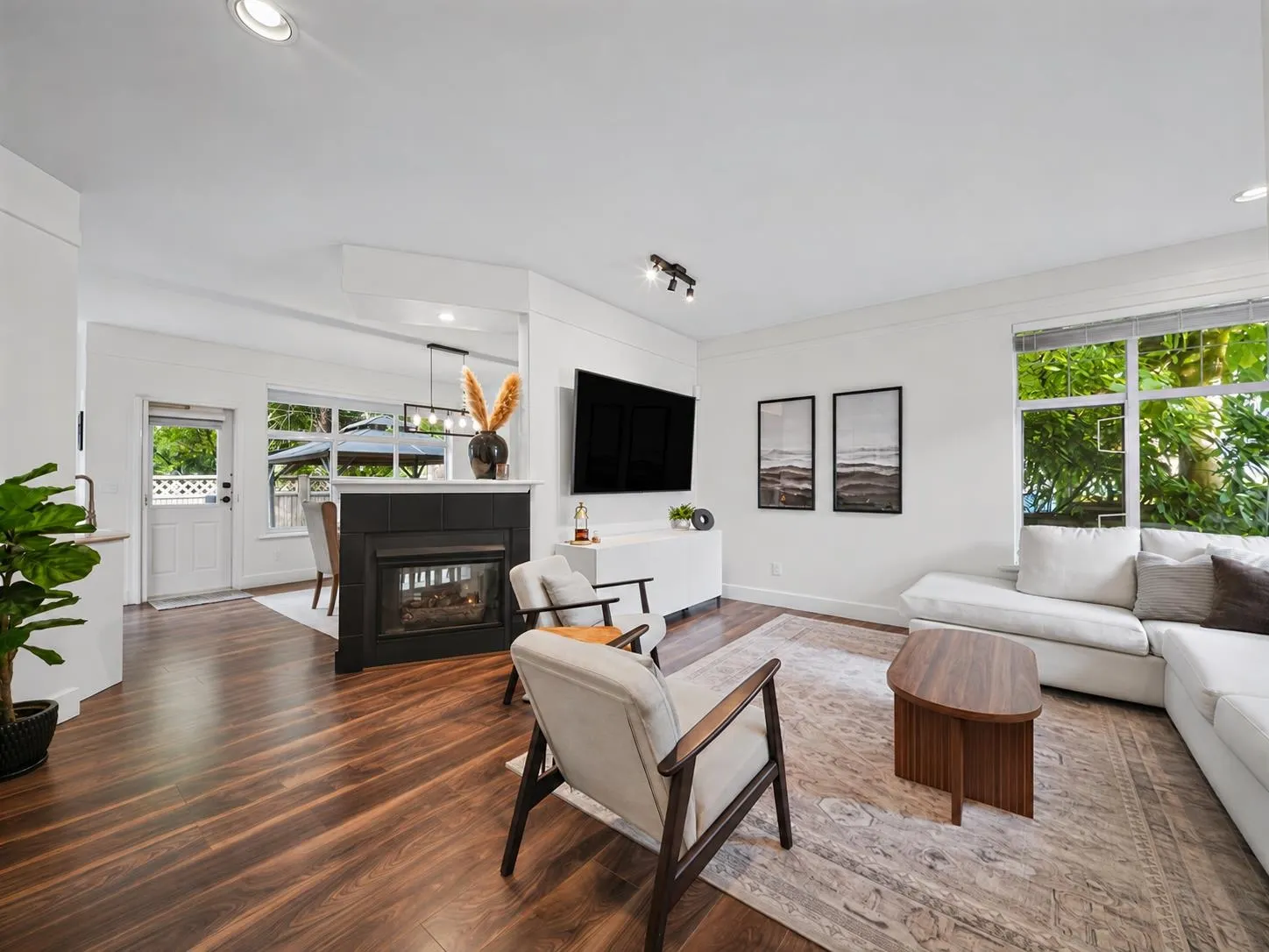 2123 Clarke Street #4