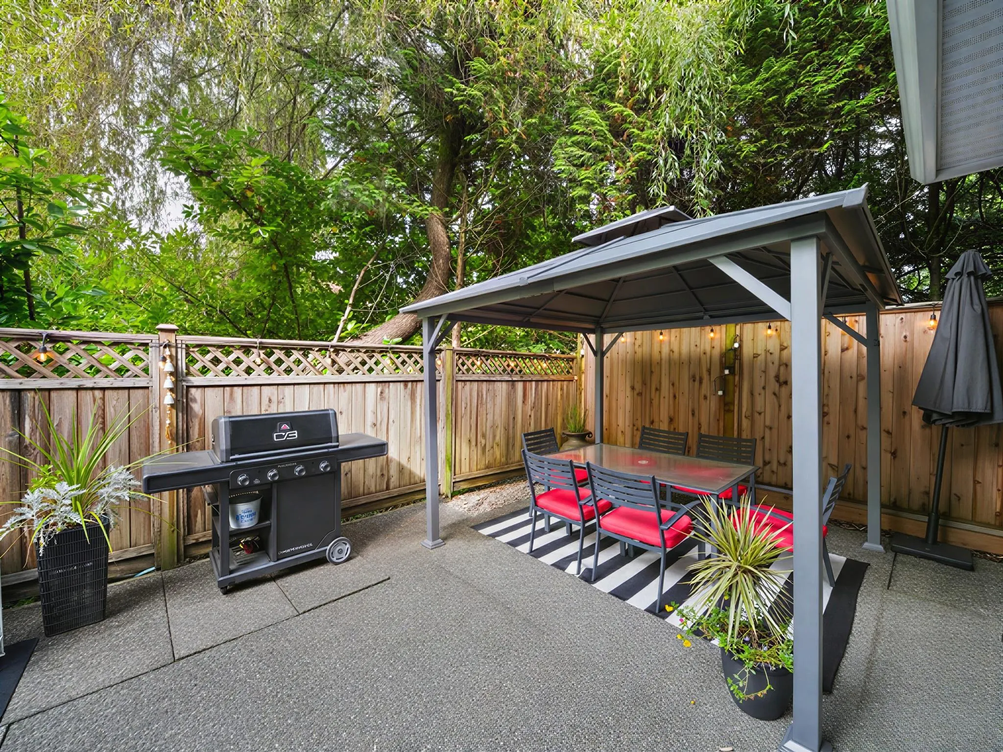 2123 Clarke Street #4