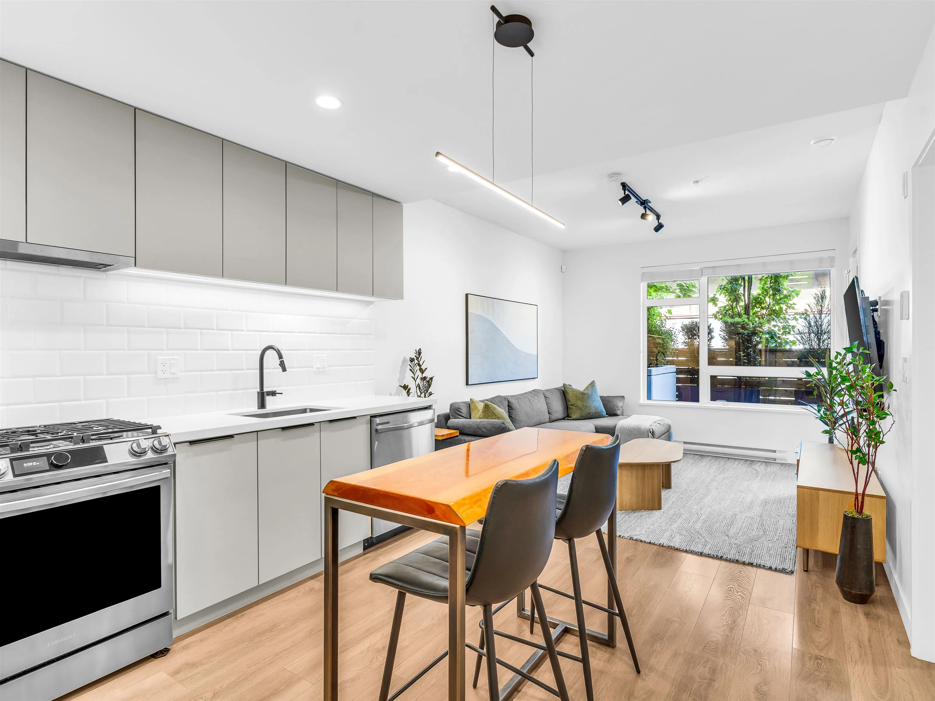 3018 St. George Street