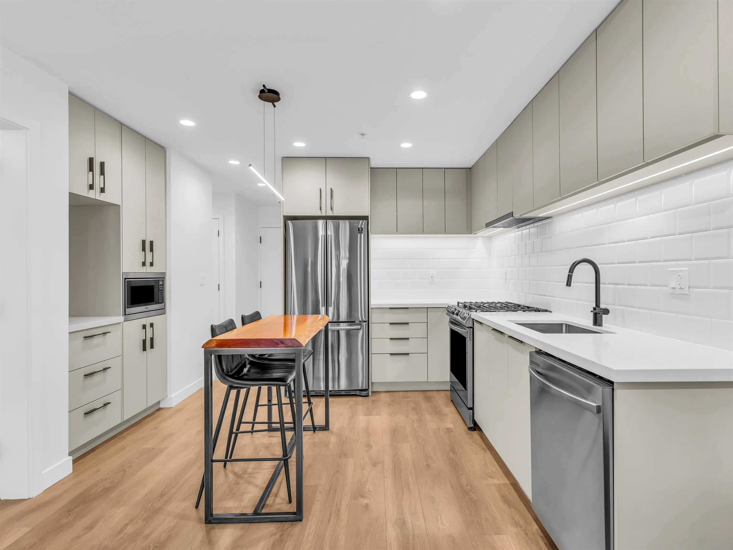 3018 St. George Street