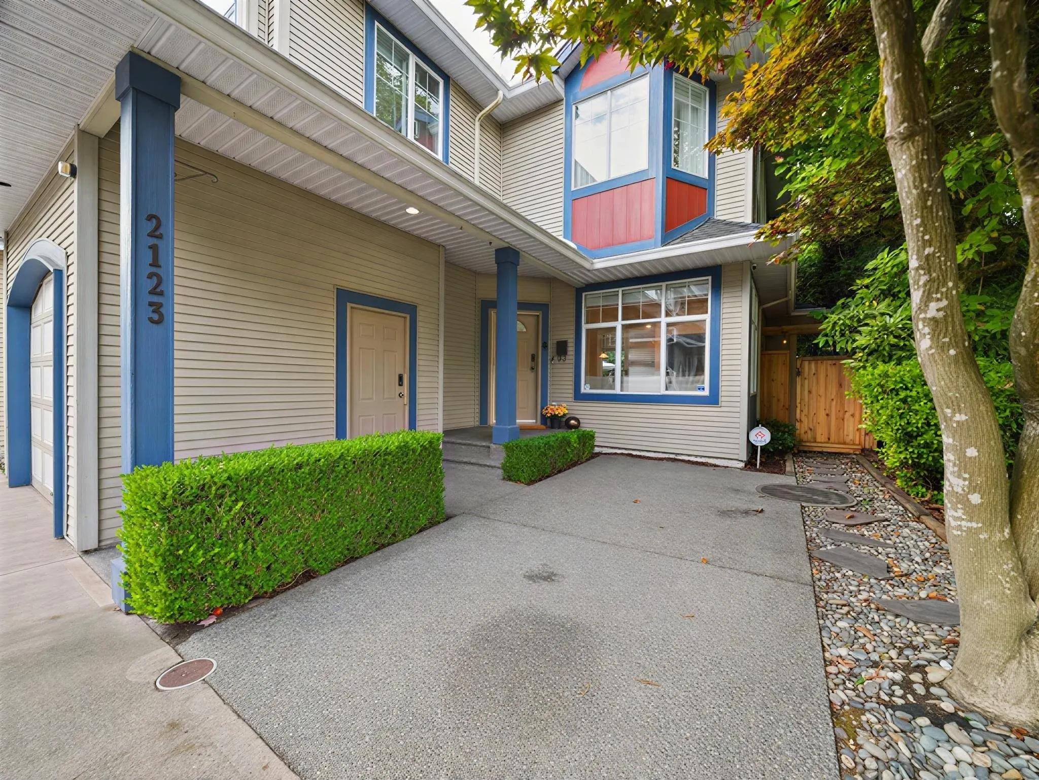 2123 Clarke Street #4