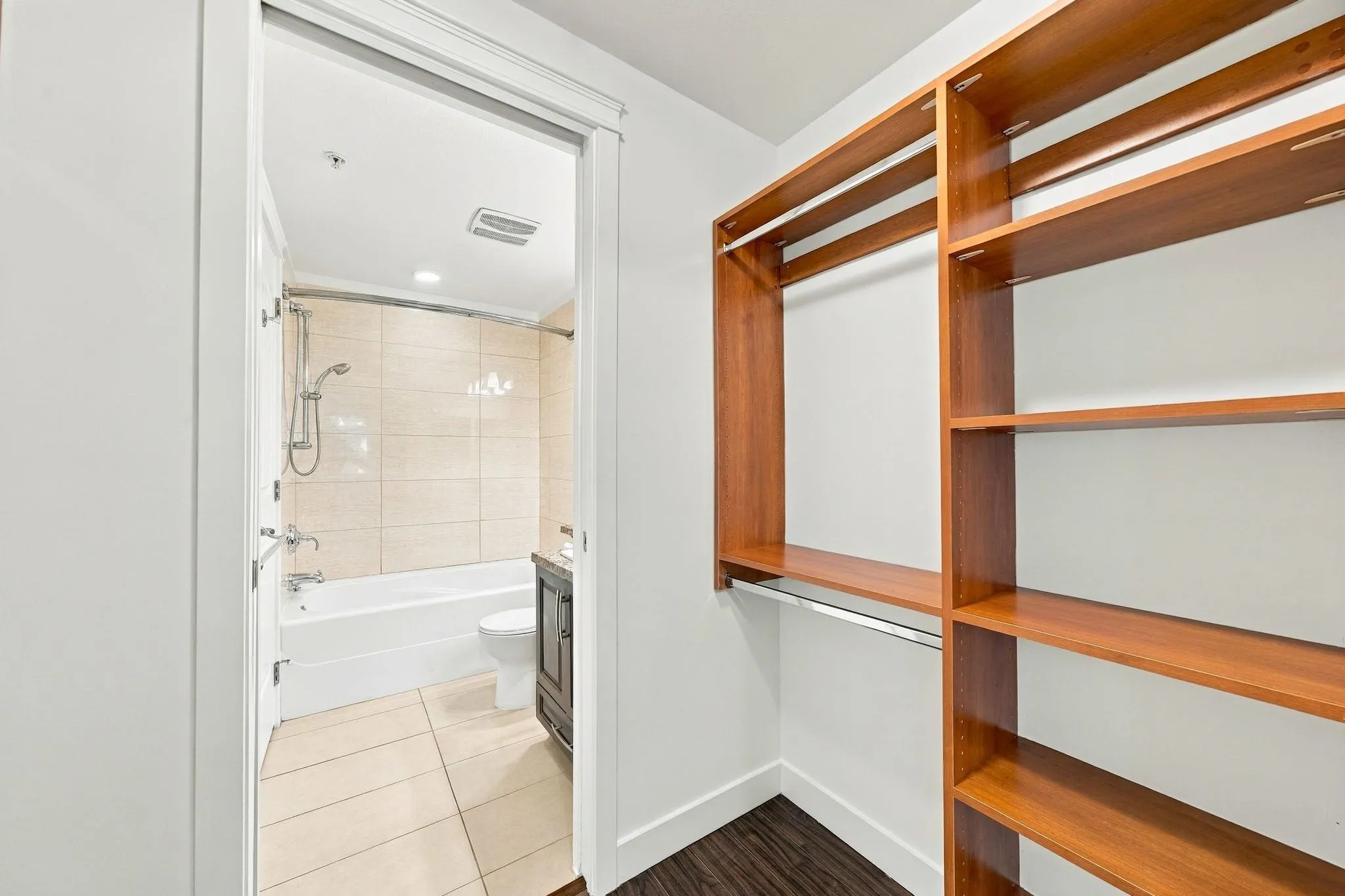 12525 190a Street #212
