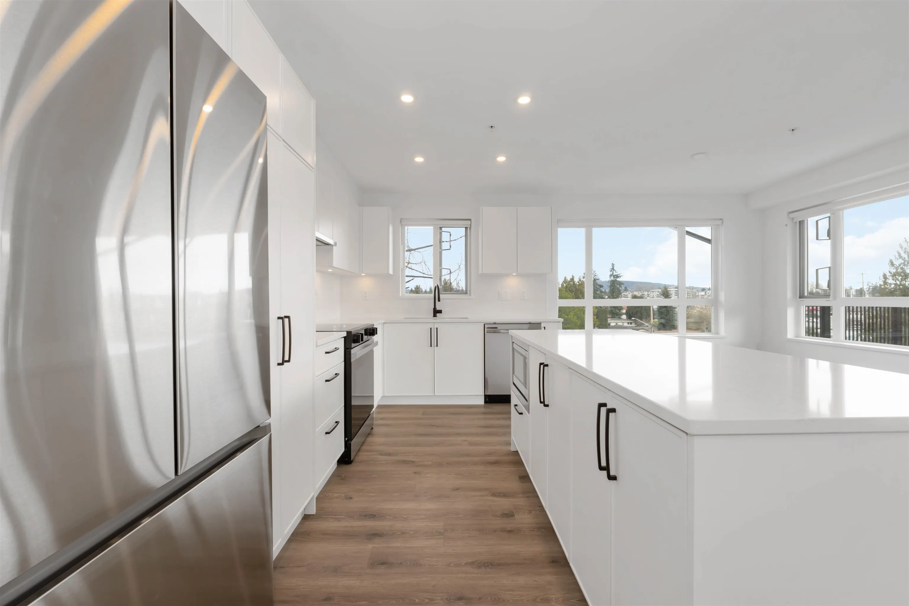 22575 Brown Avenue #407