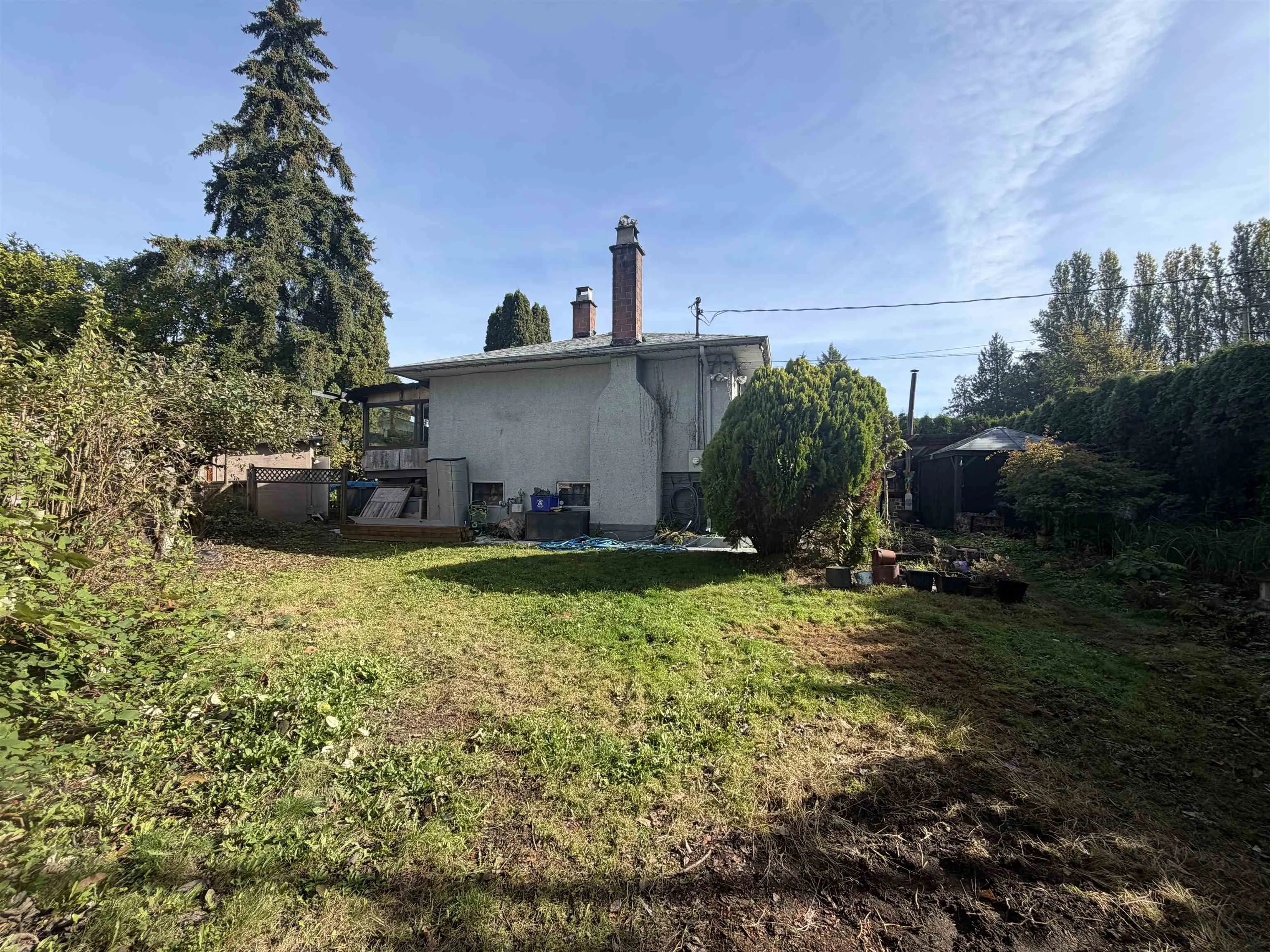 12585 100 Avenue