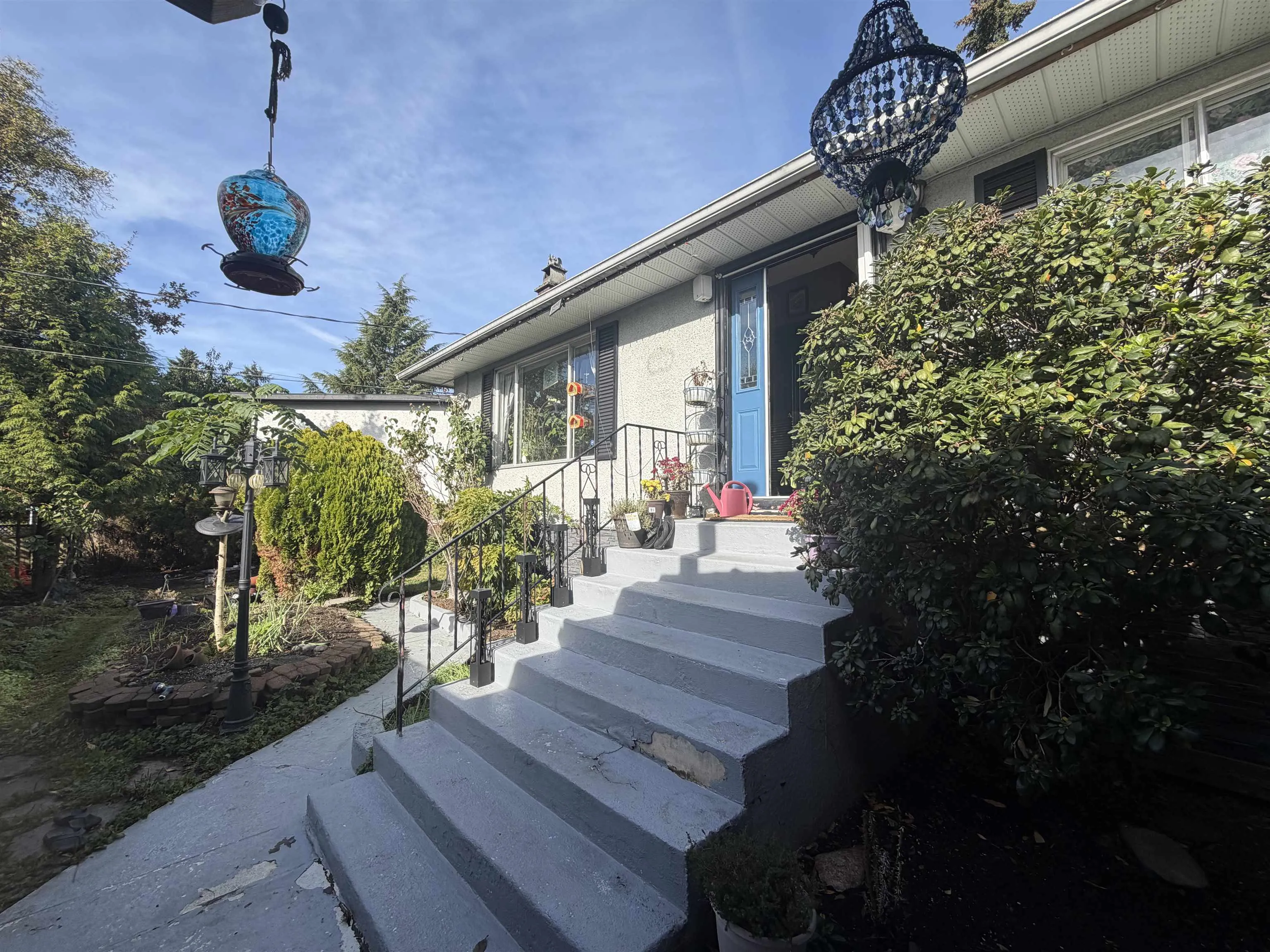 12585 100 Avenue