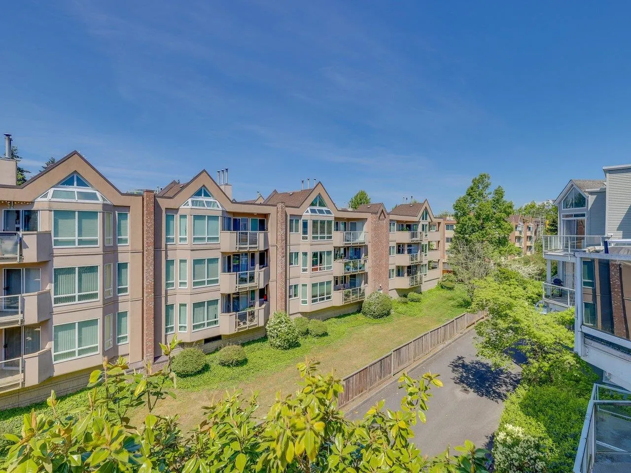 8651 Ackroyd Road #315