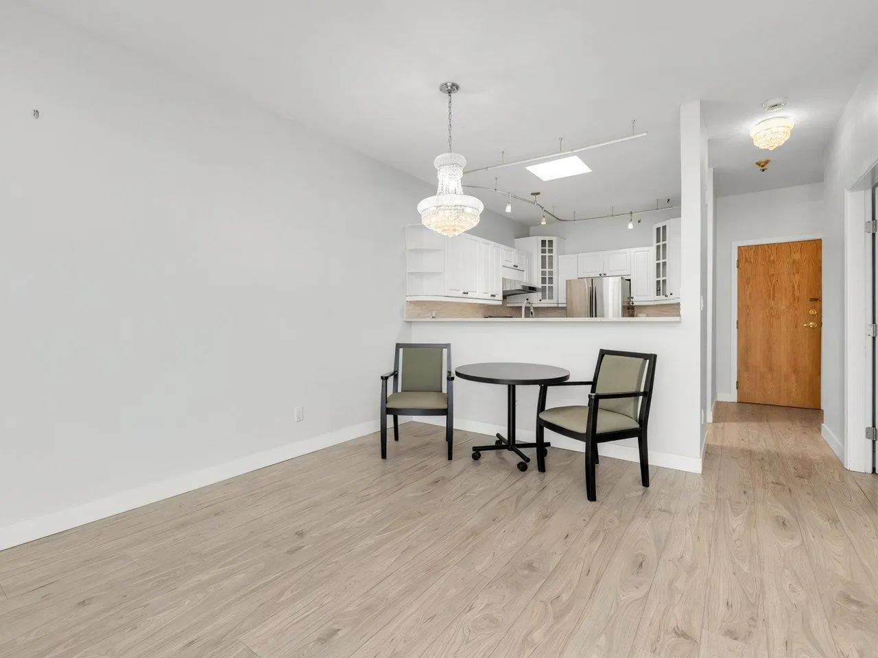 8651 Ackroyd Road #315