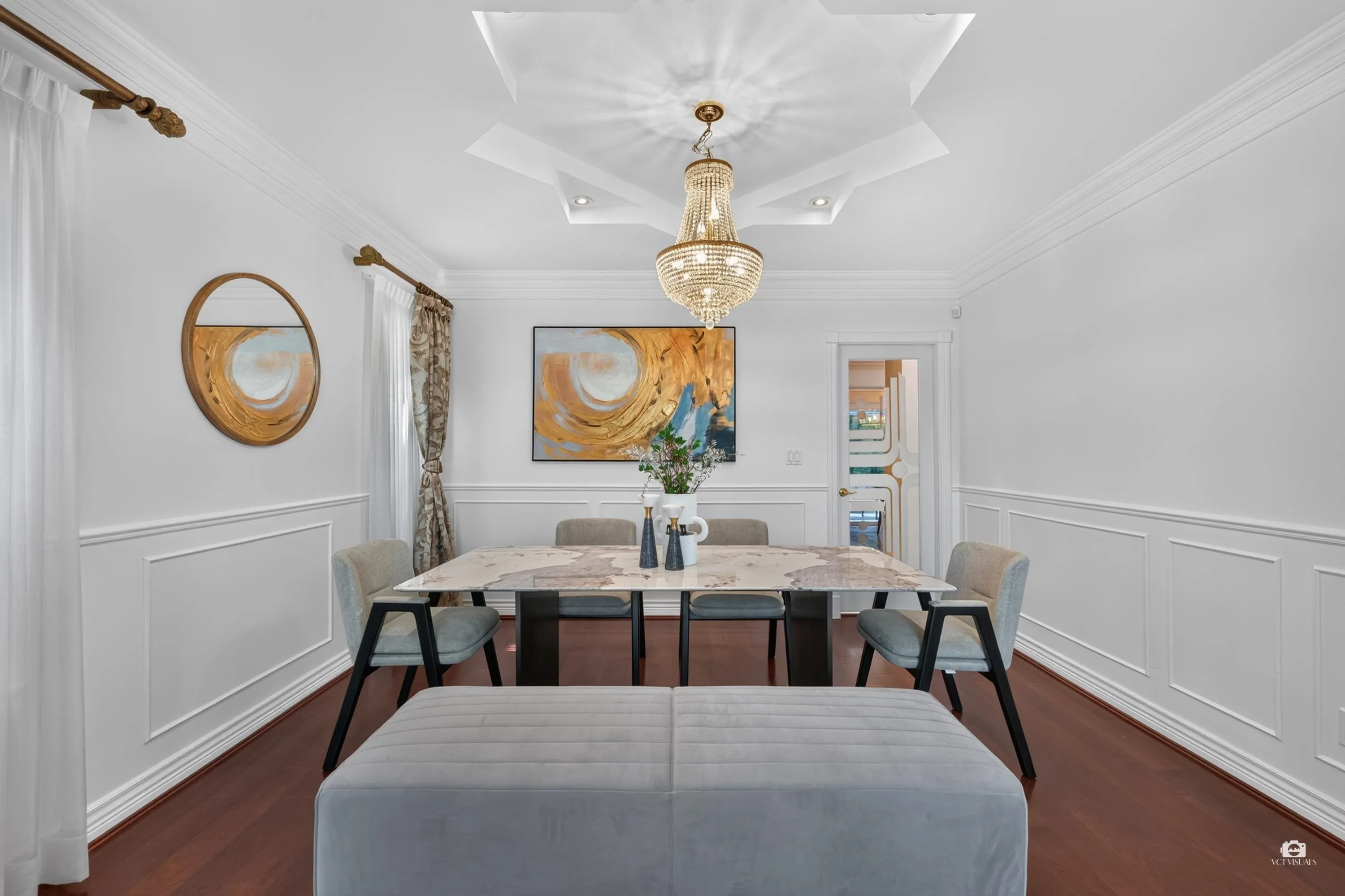 6286 Dunsmuir Crescent