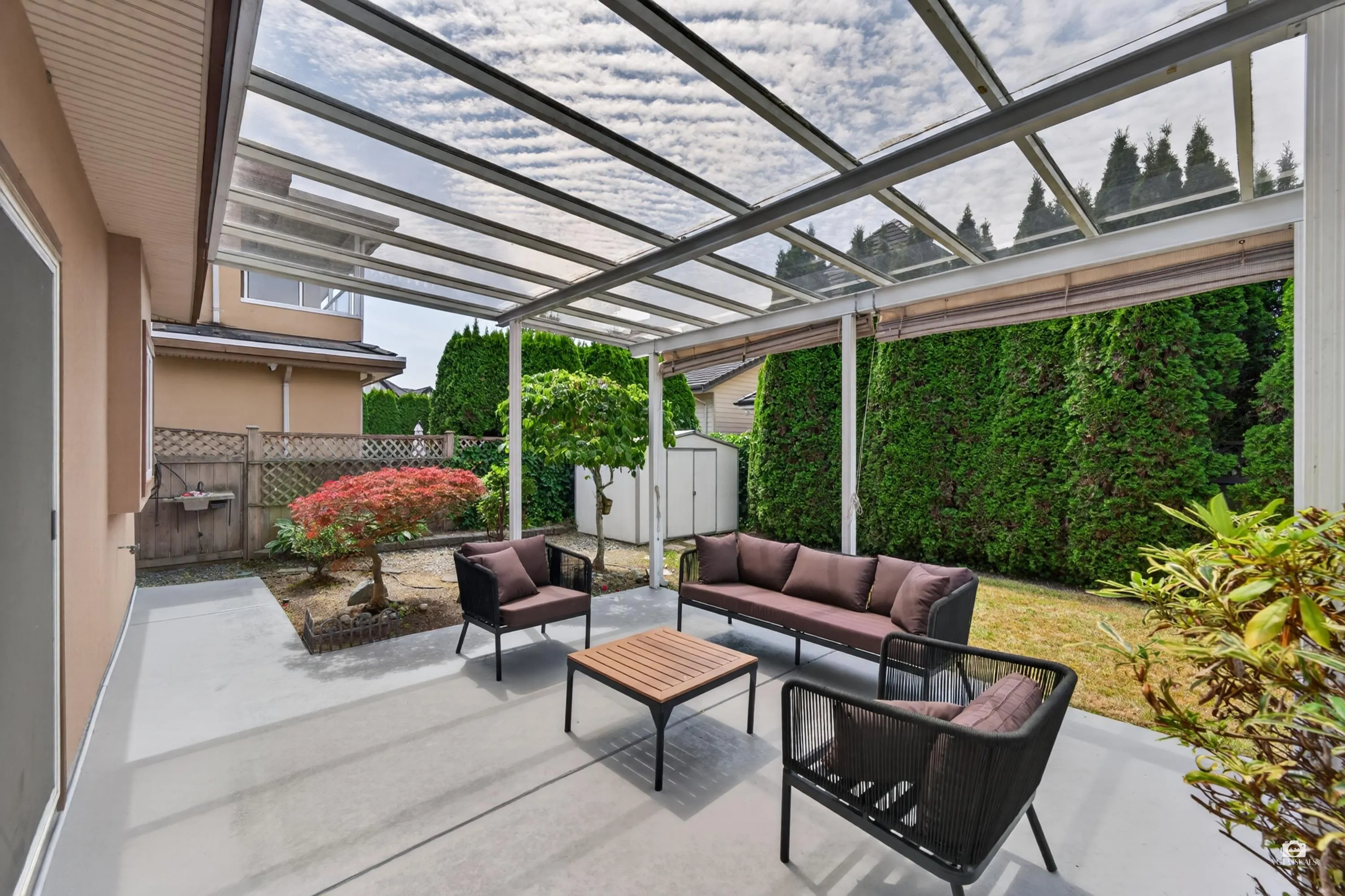 6286 Dunsmuir Crescent