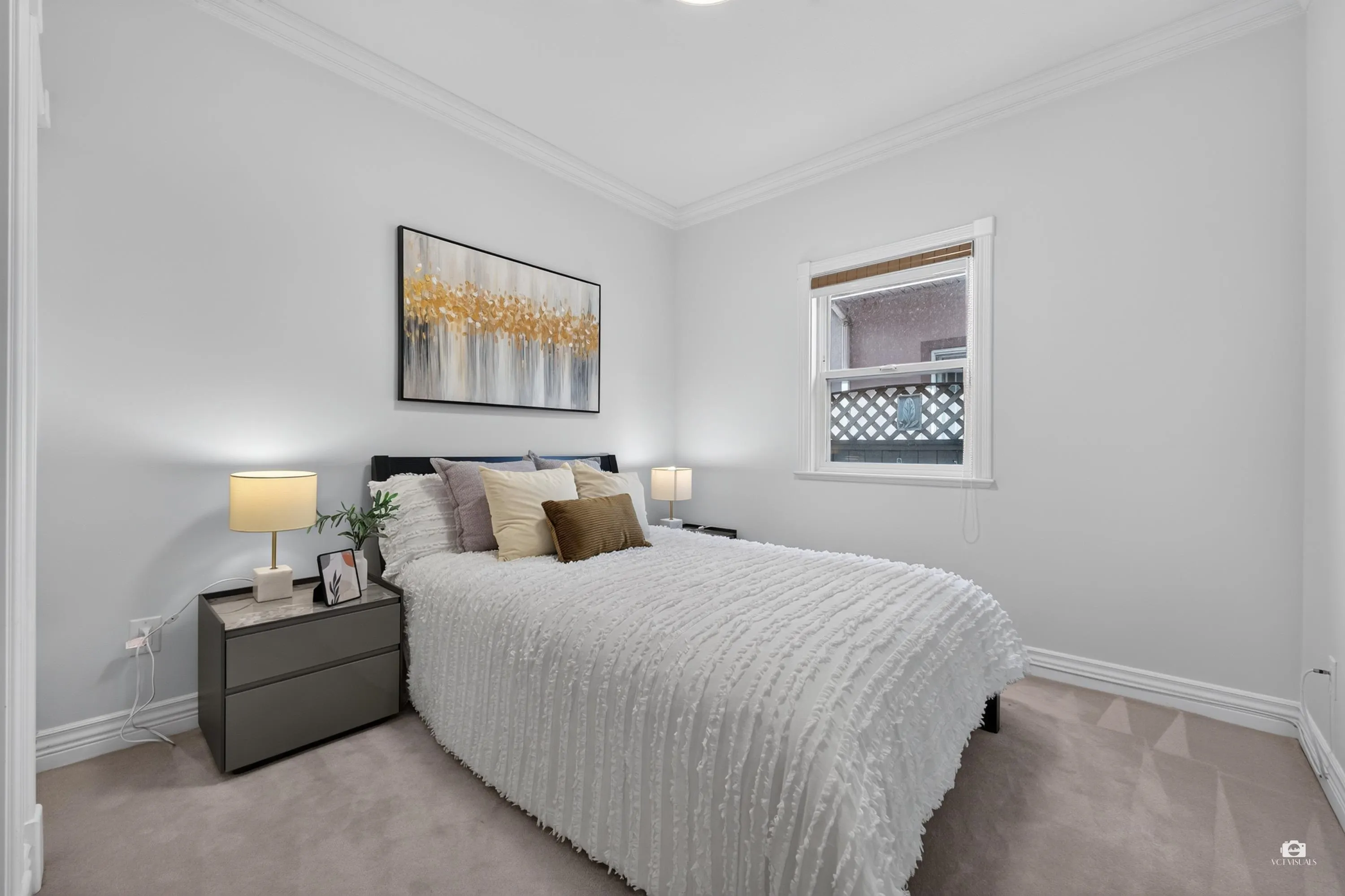 6286 Dunsmuir Crescent