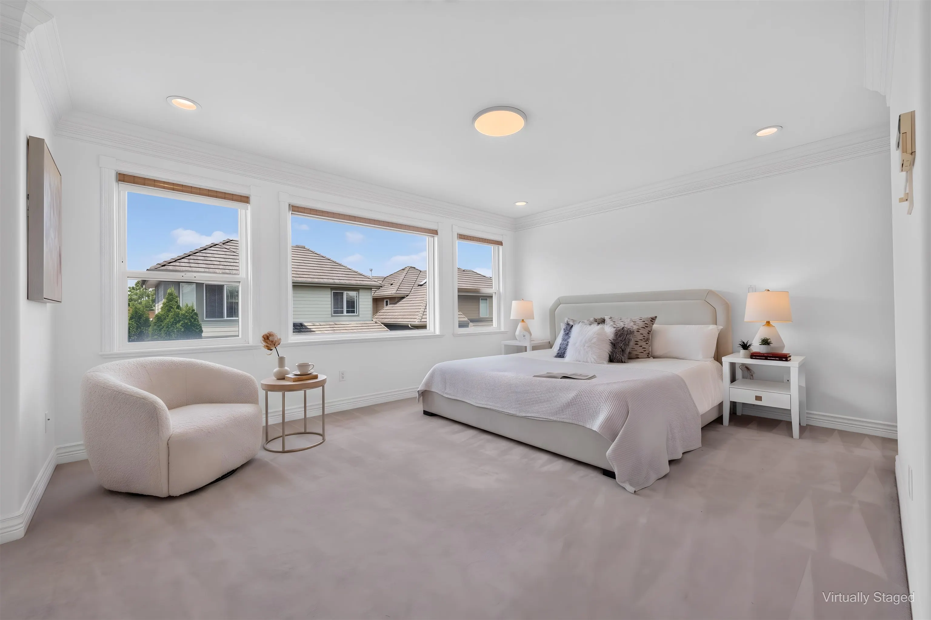 6286 Dunsmuir Crescent