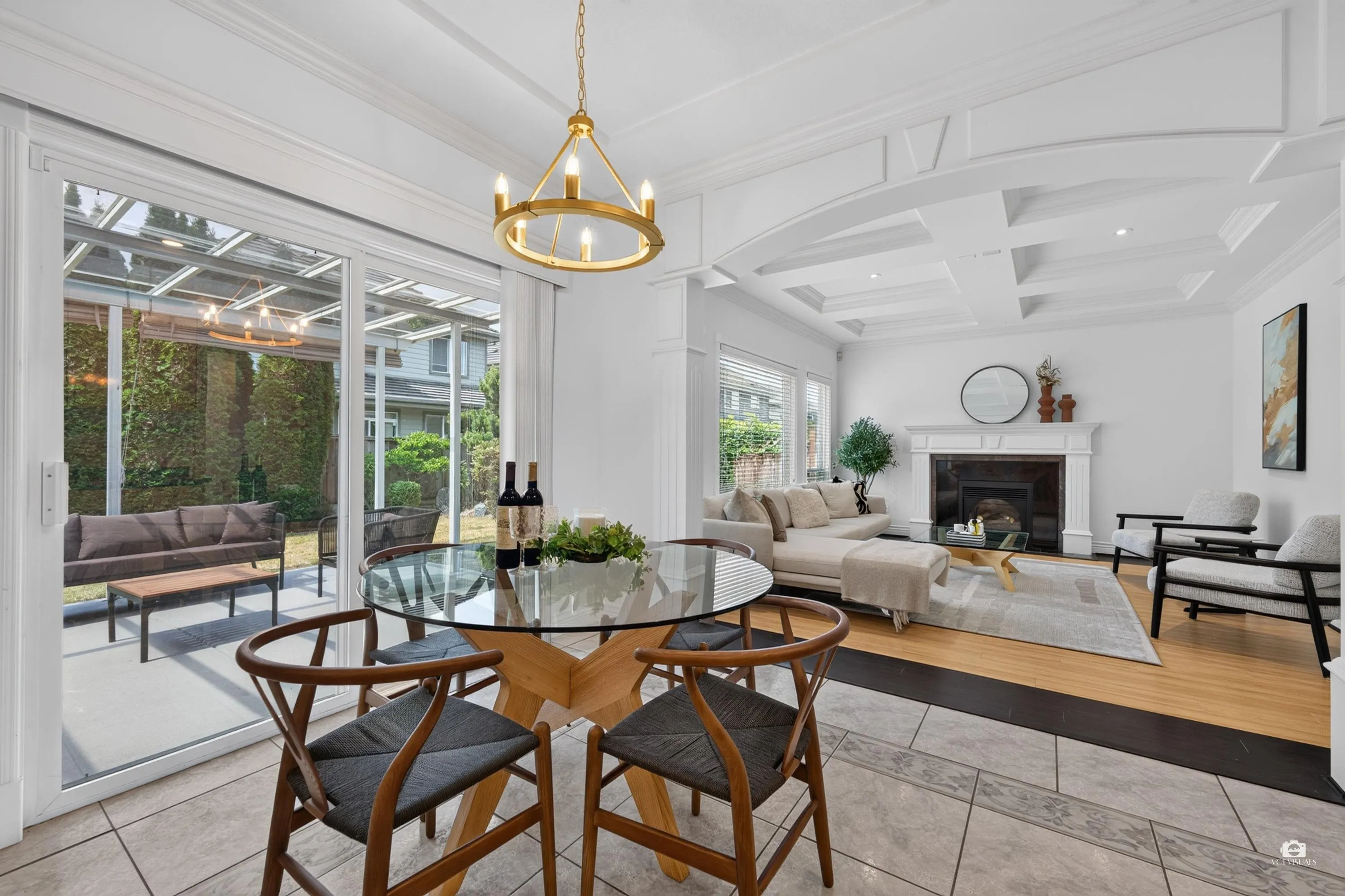 6286 Dunsmuir Crescent