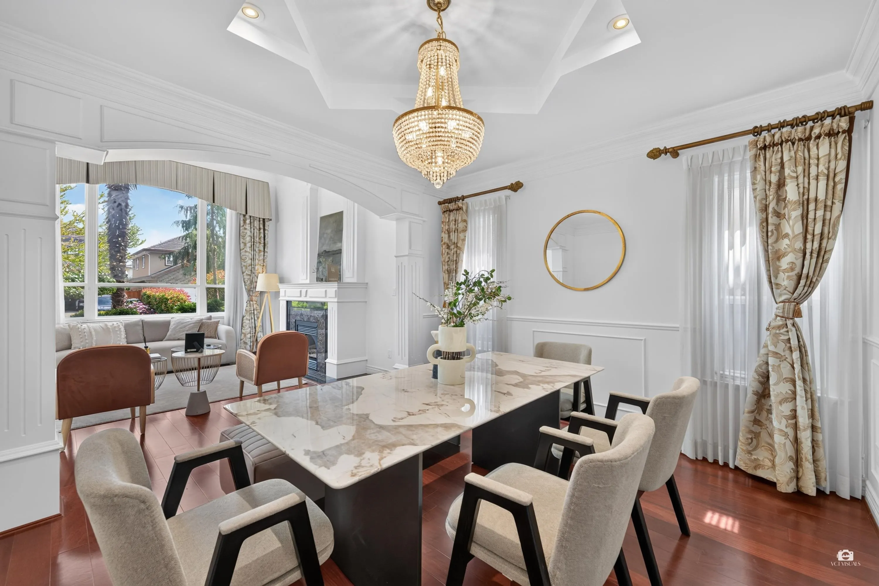 6286 Dunsmuir Crescent