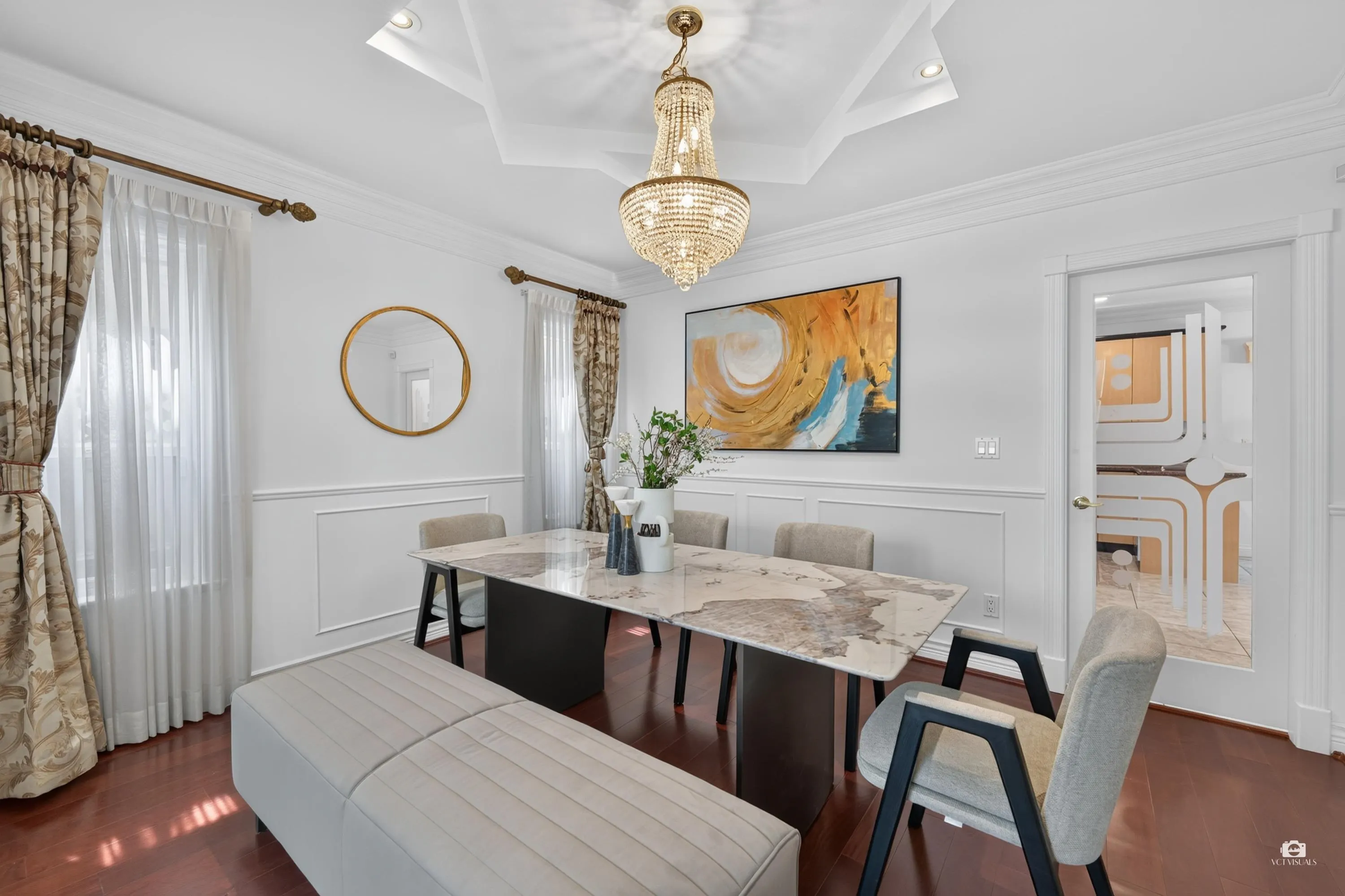 6286 Dunsmuir Crescent