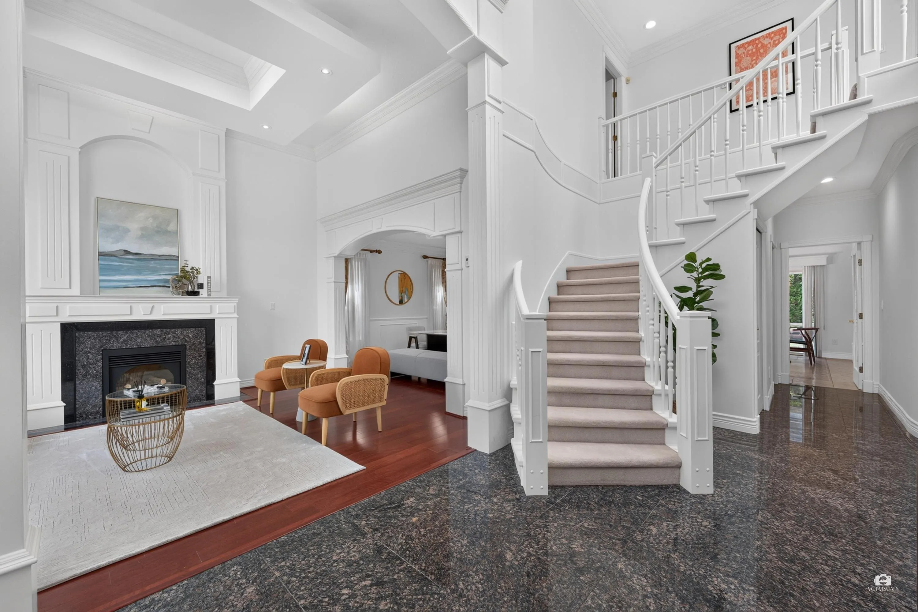 6286 Dunsmuir Crescent
