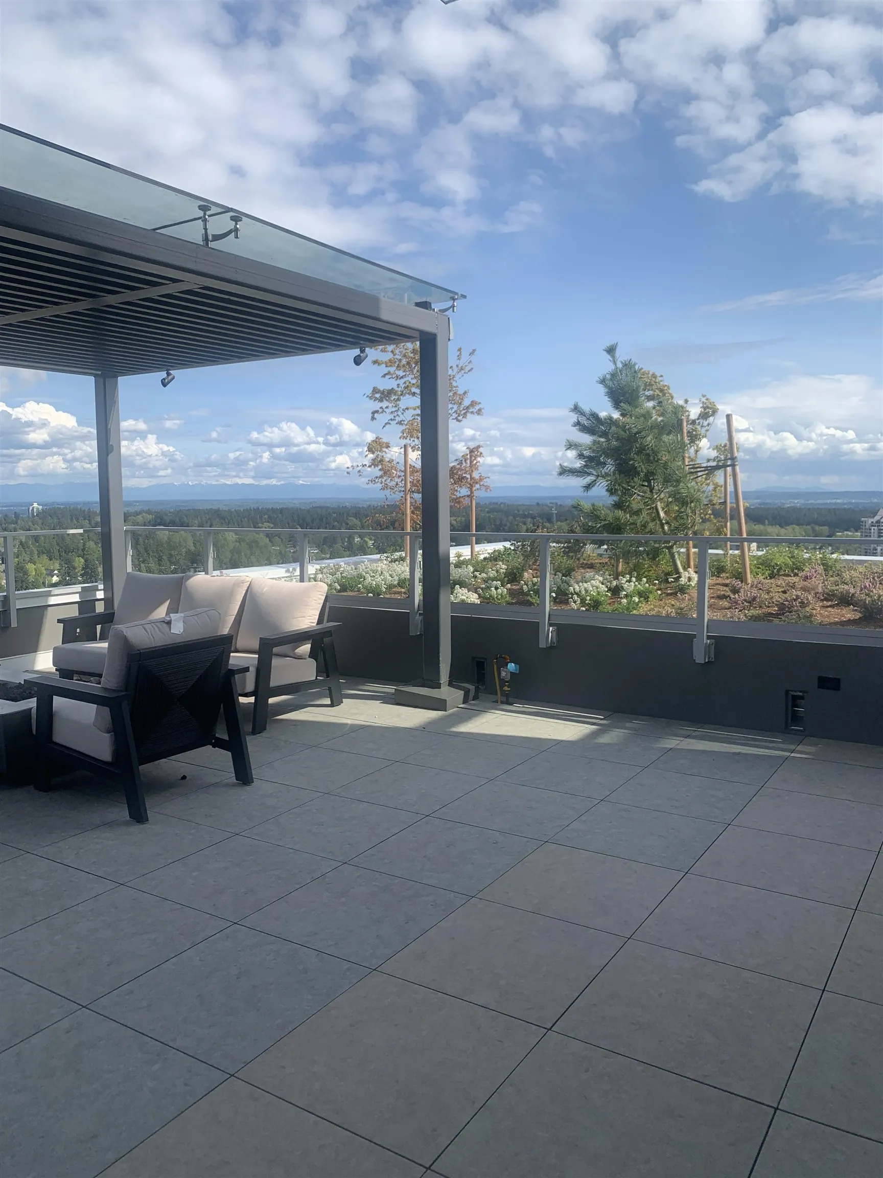 10428 Whalley Boulevard #1808