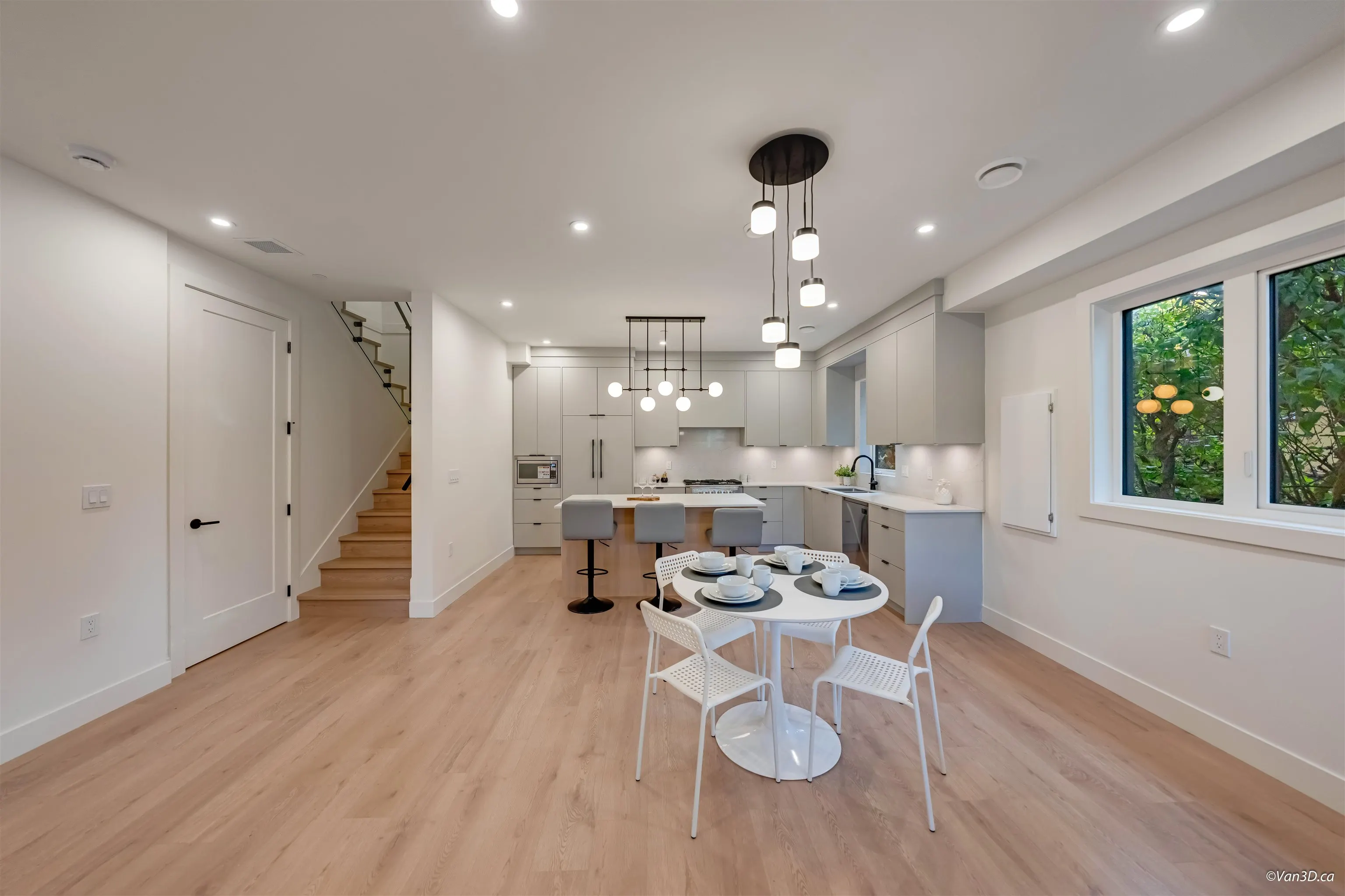 6136 Irmin Street #6