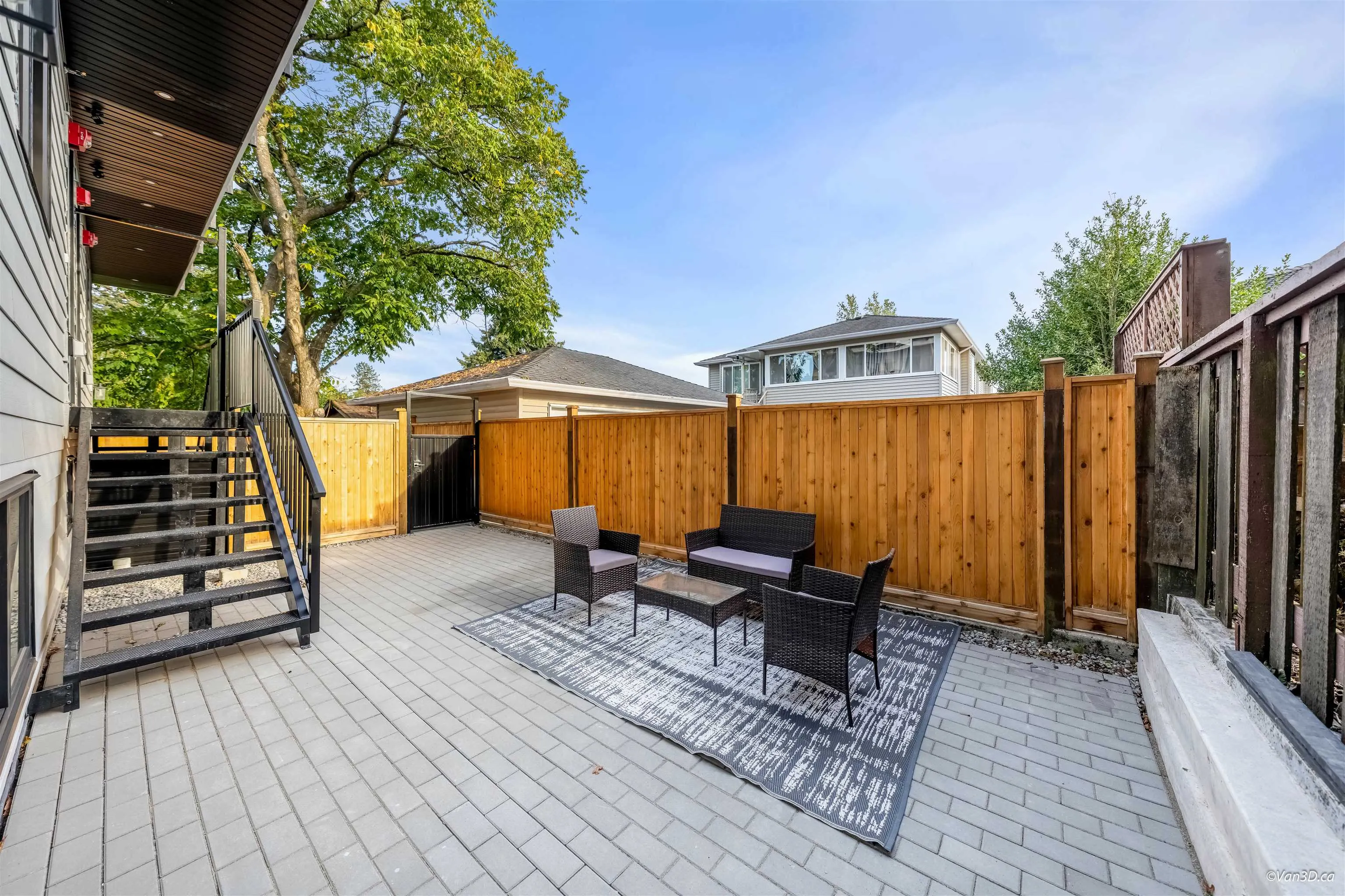 6136 Irmin Street #6