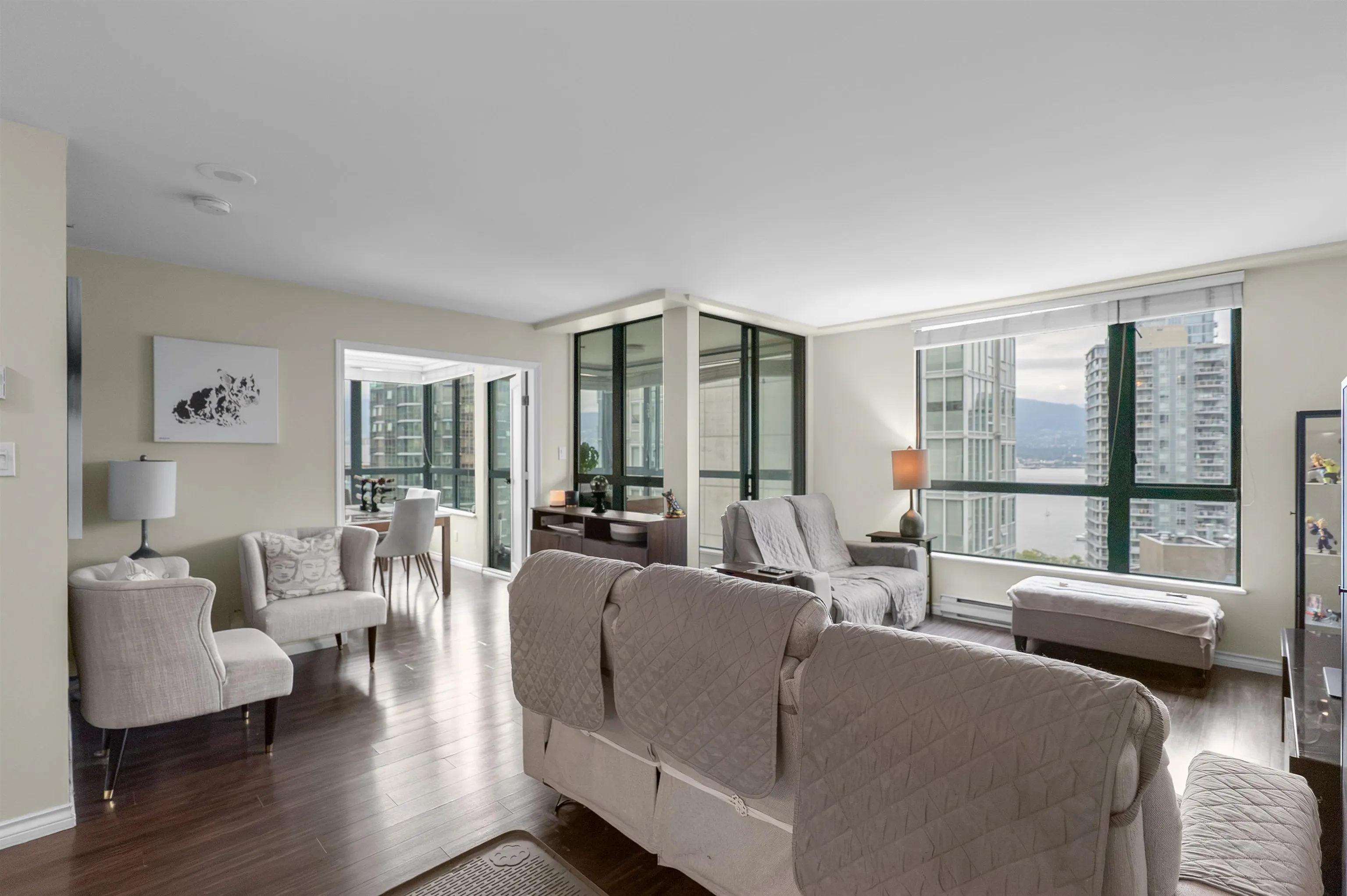 1238 Melville Street #1903