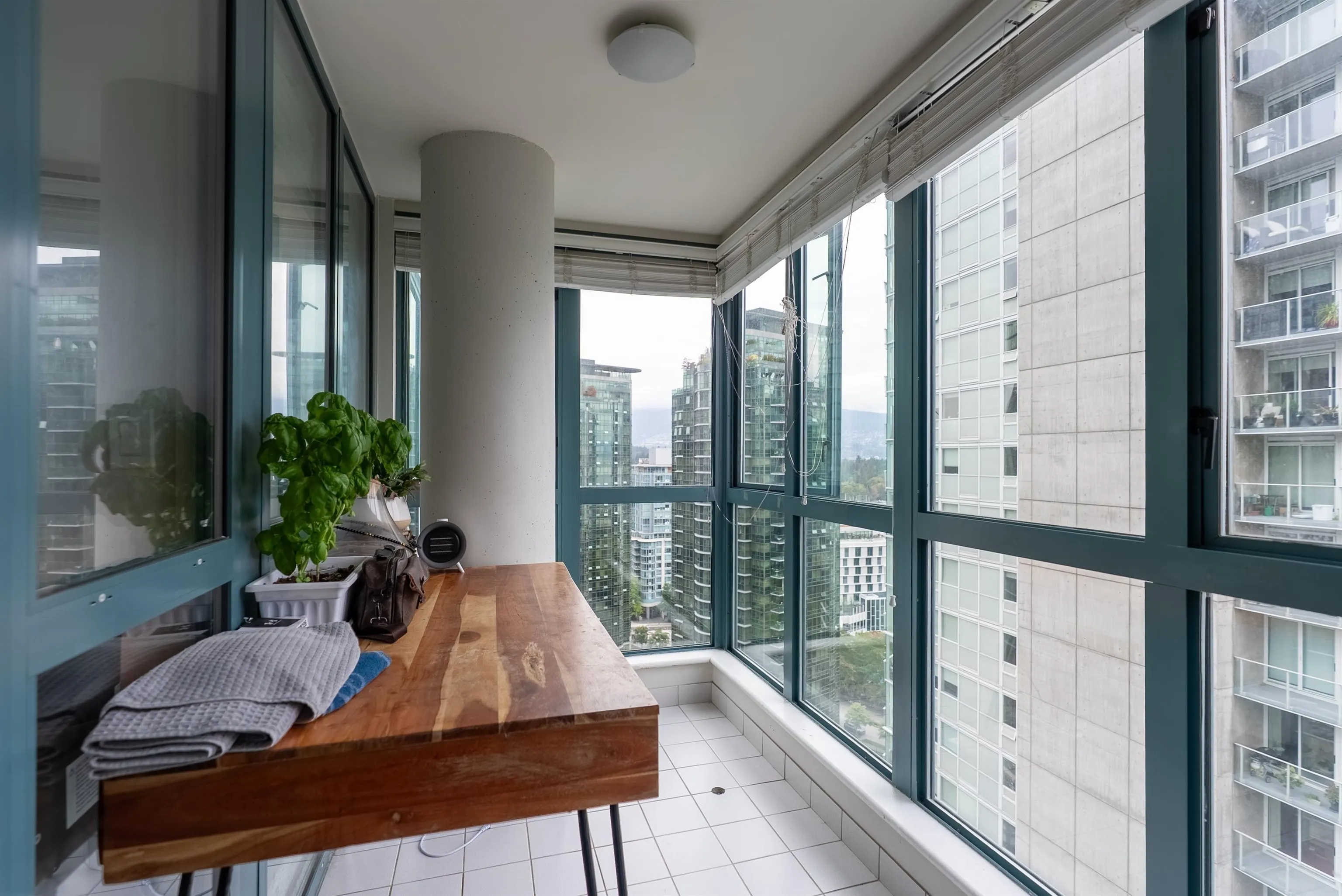 1238 Melville Street #1903
