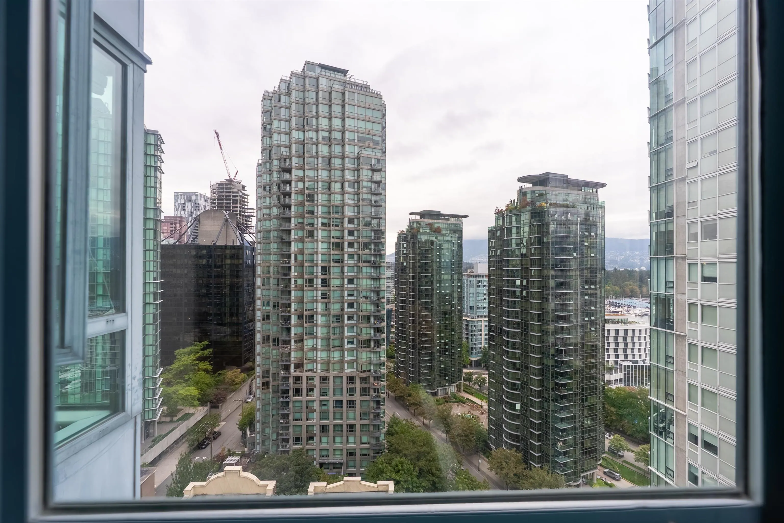 1238 Melville Street #1903