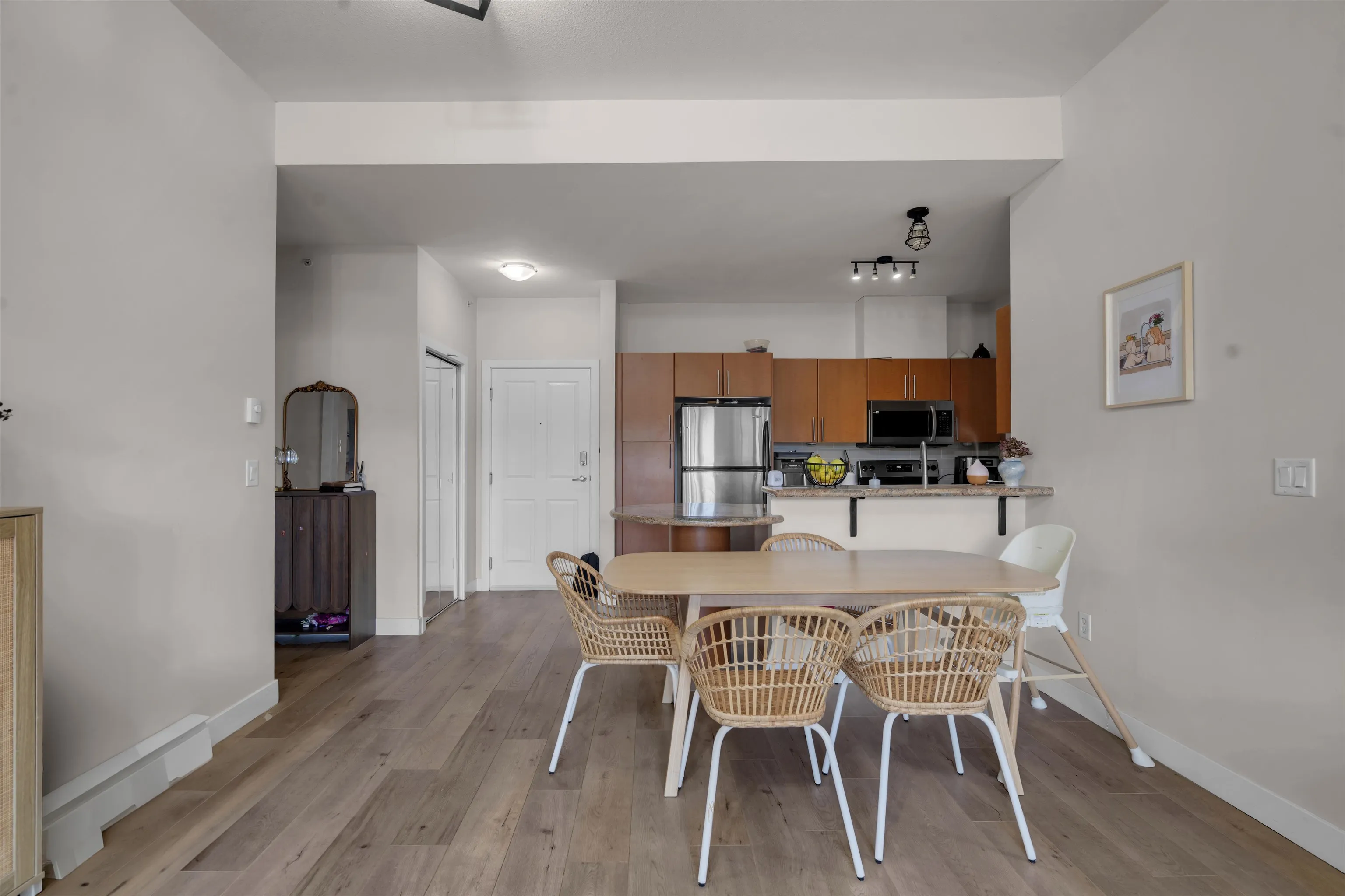 2478 Shaughnessy Street #402