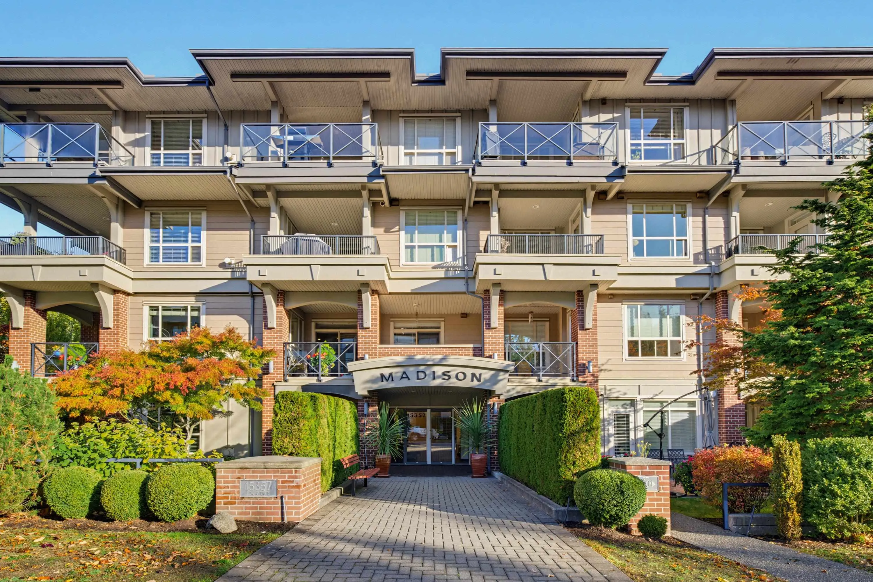 15357 17a Avenue #202