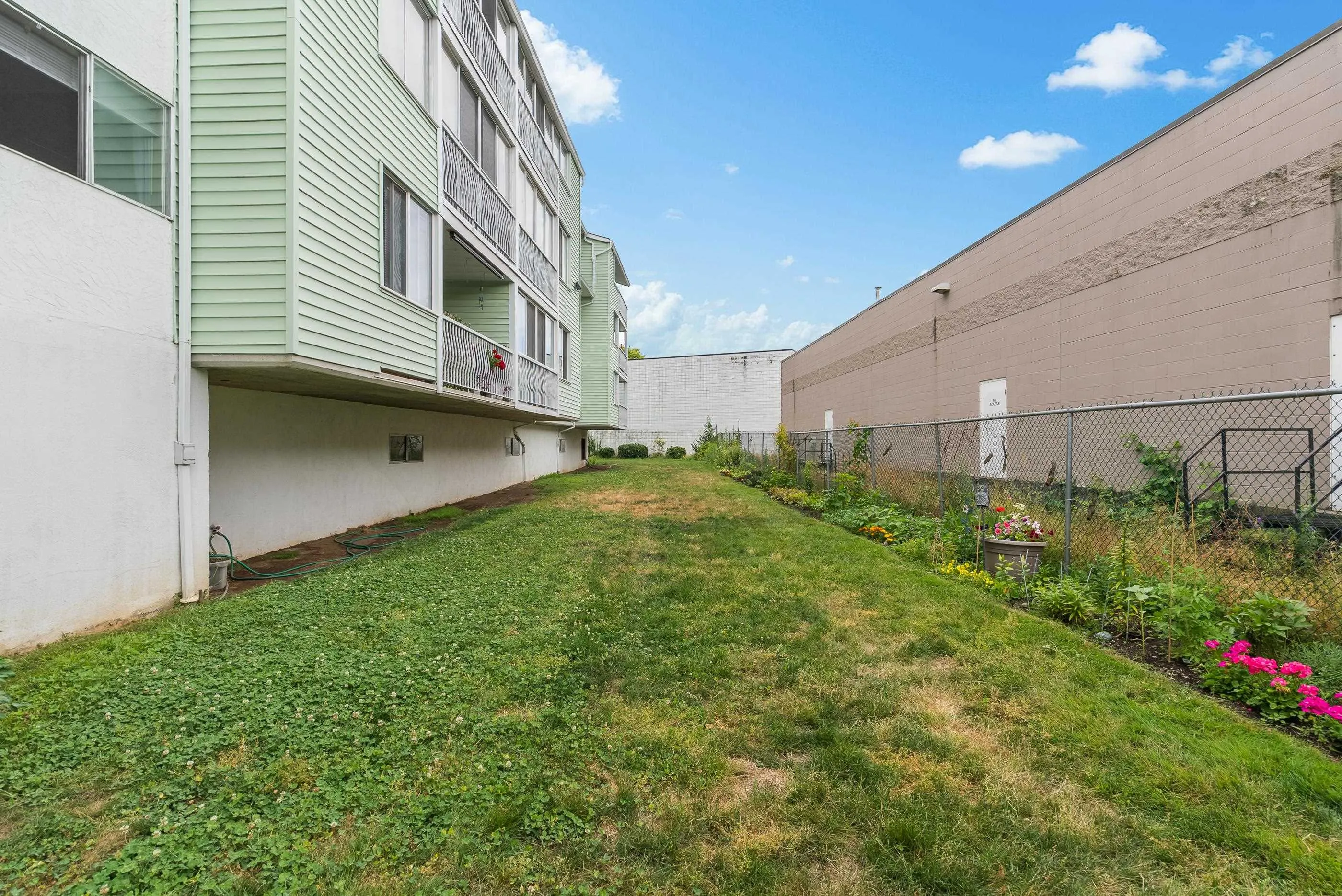 31850 Union Avenue #217