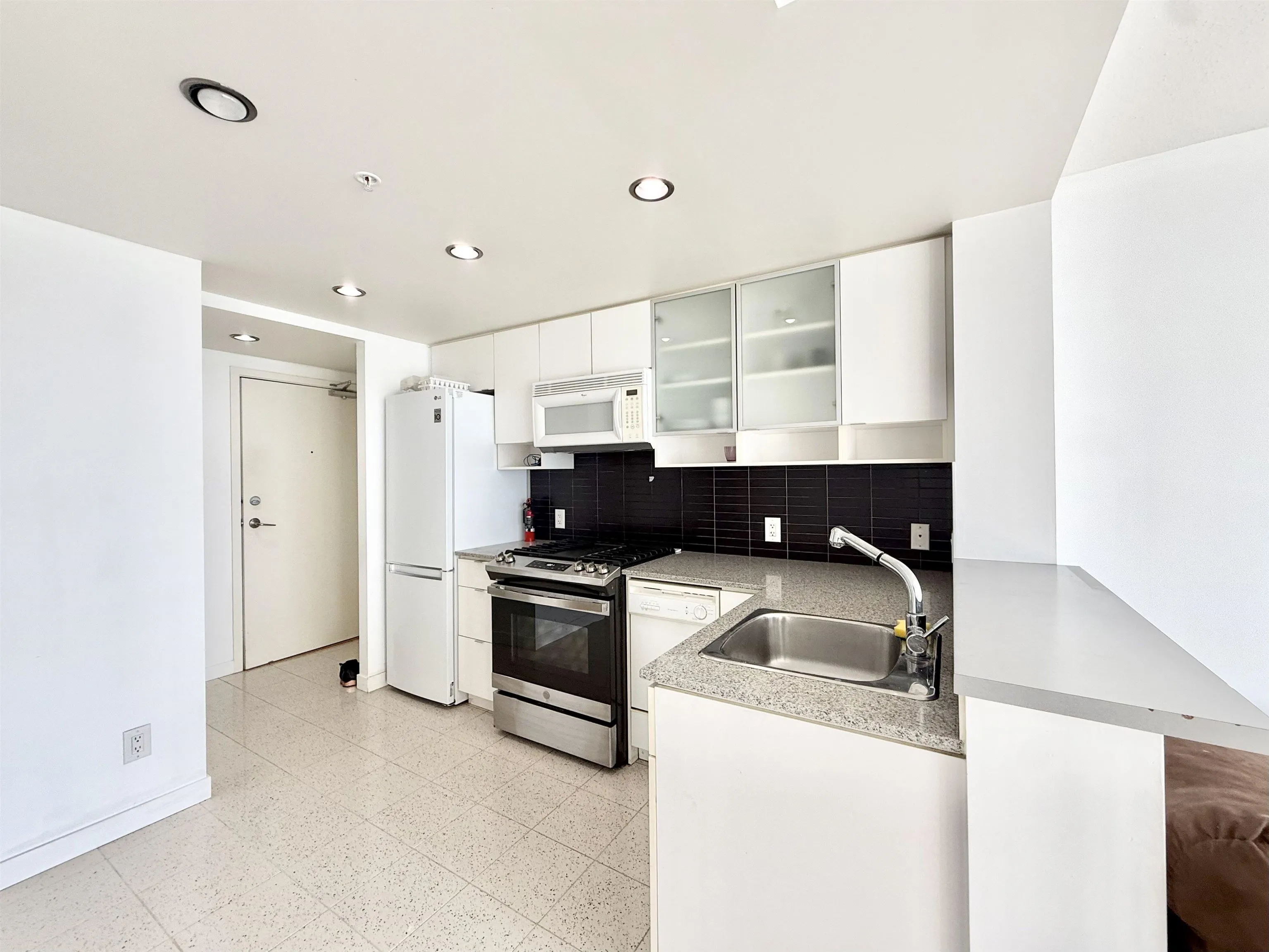 939 Expo Boulevard #2501