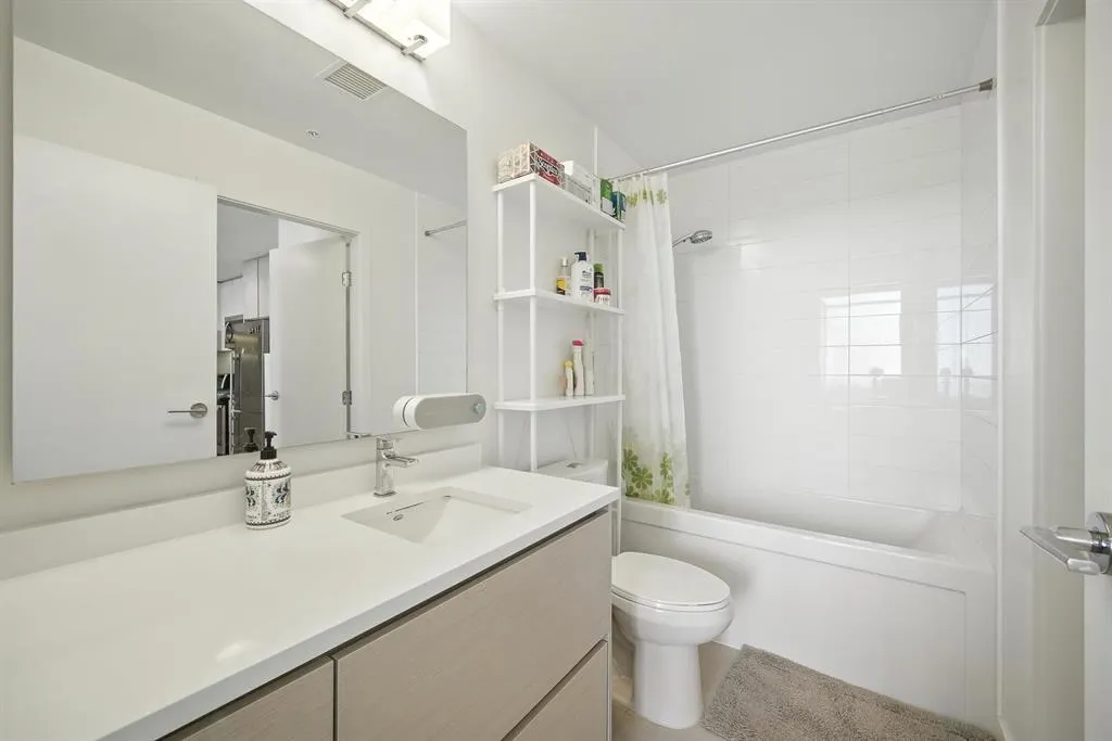8850 University Crescent #11xx