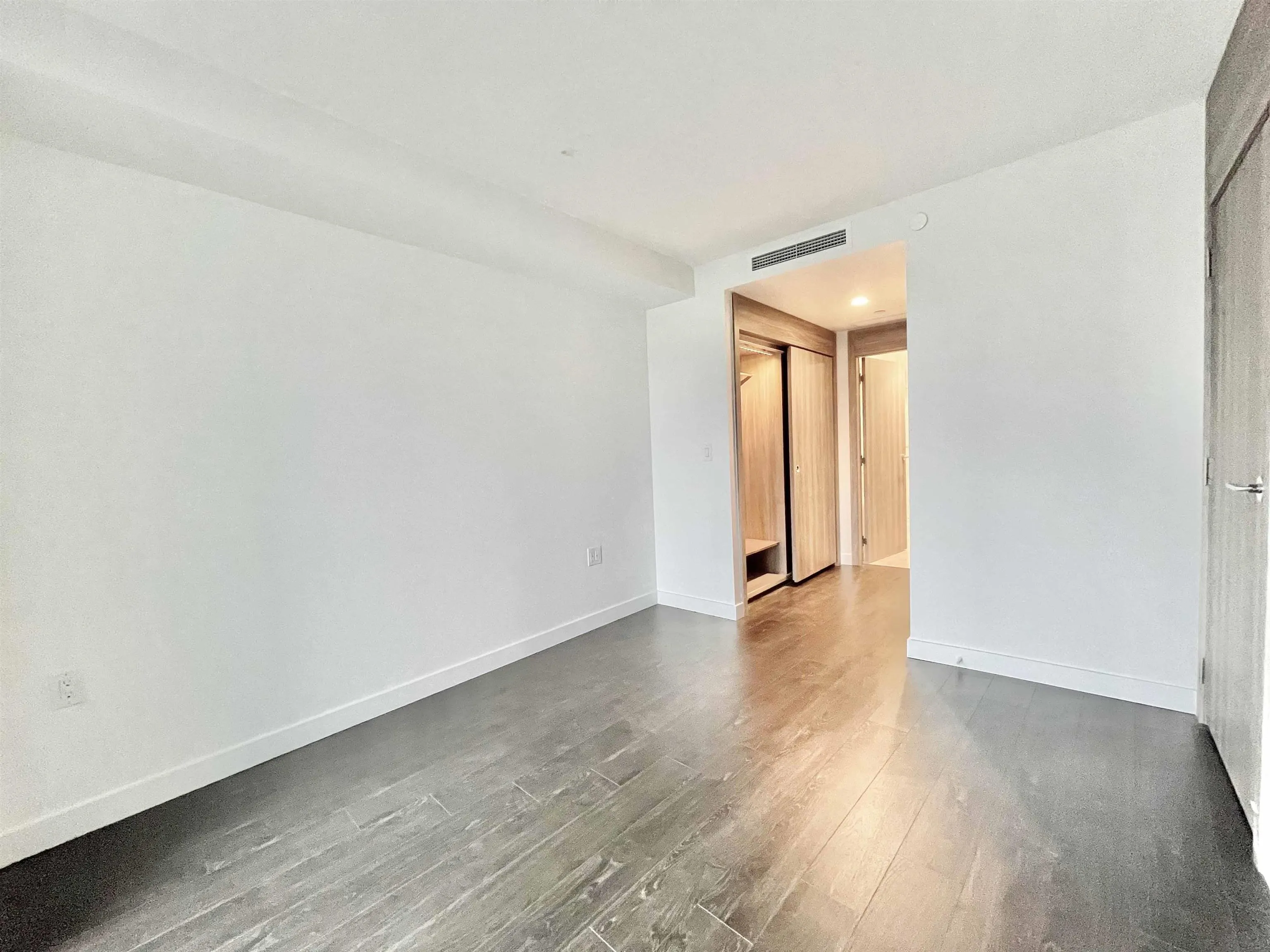 1768 Cook Street #909