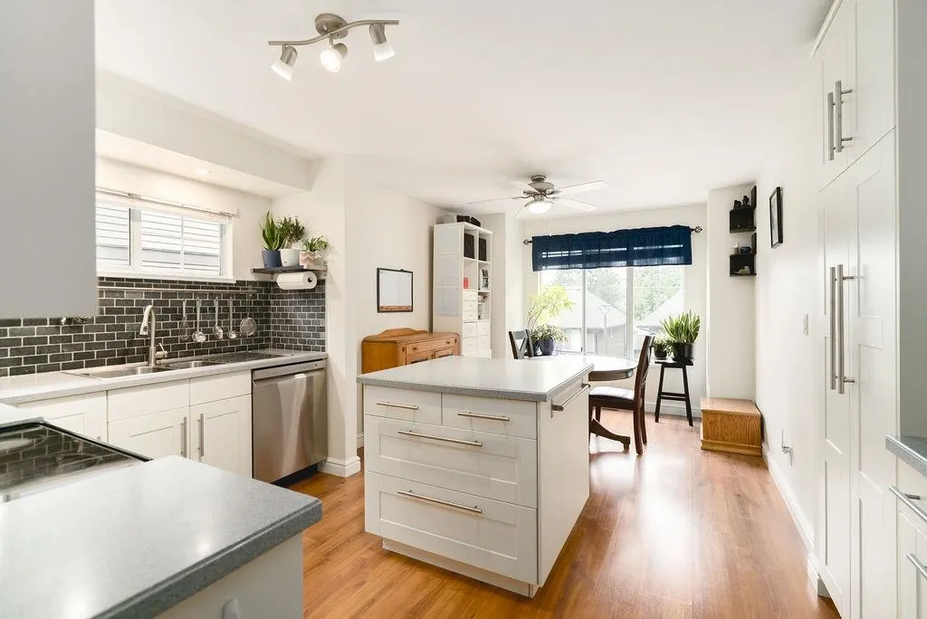 795 Noons Creek Drive #22