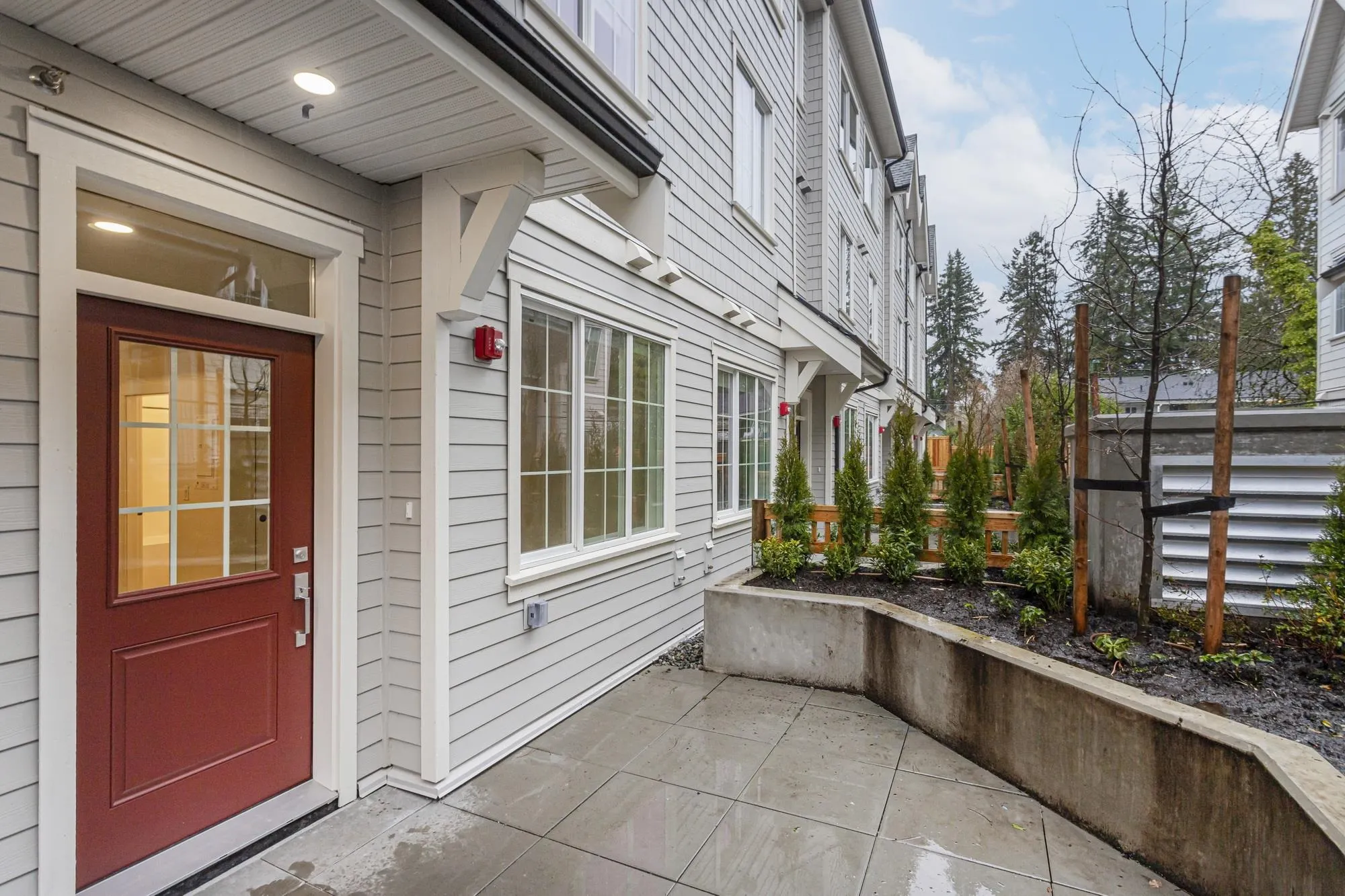 720 Robinson Street #120