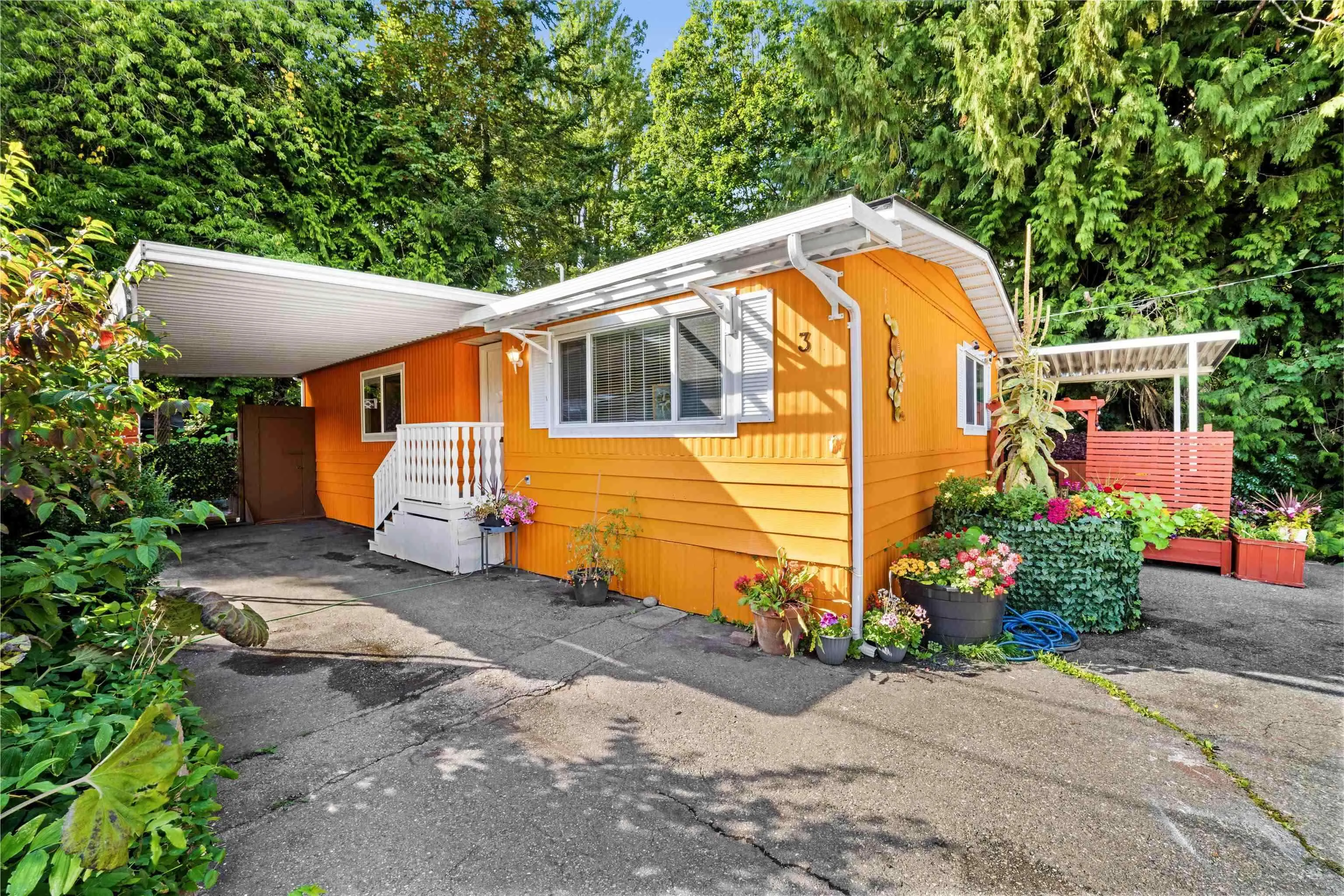 6280 King George Boulevard #3