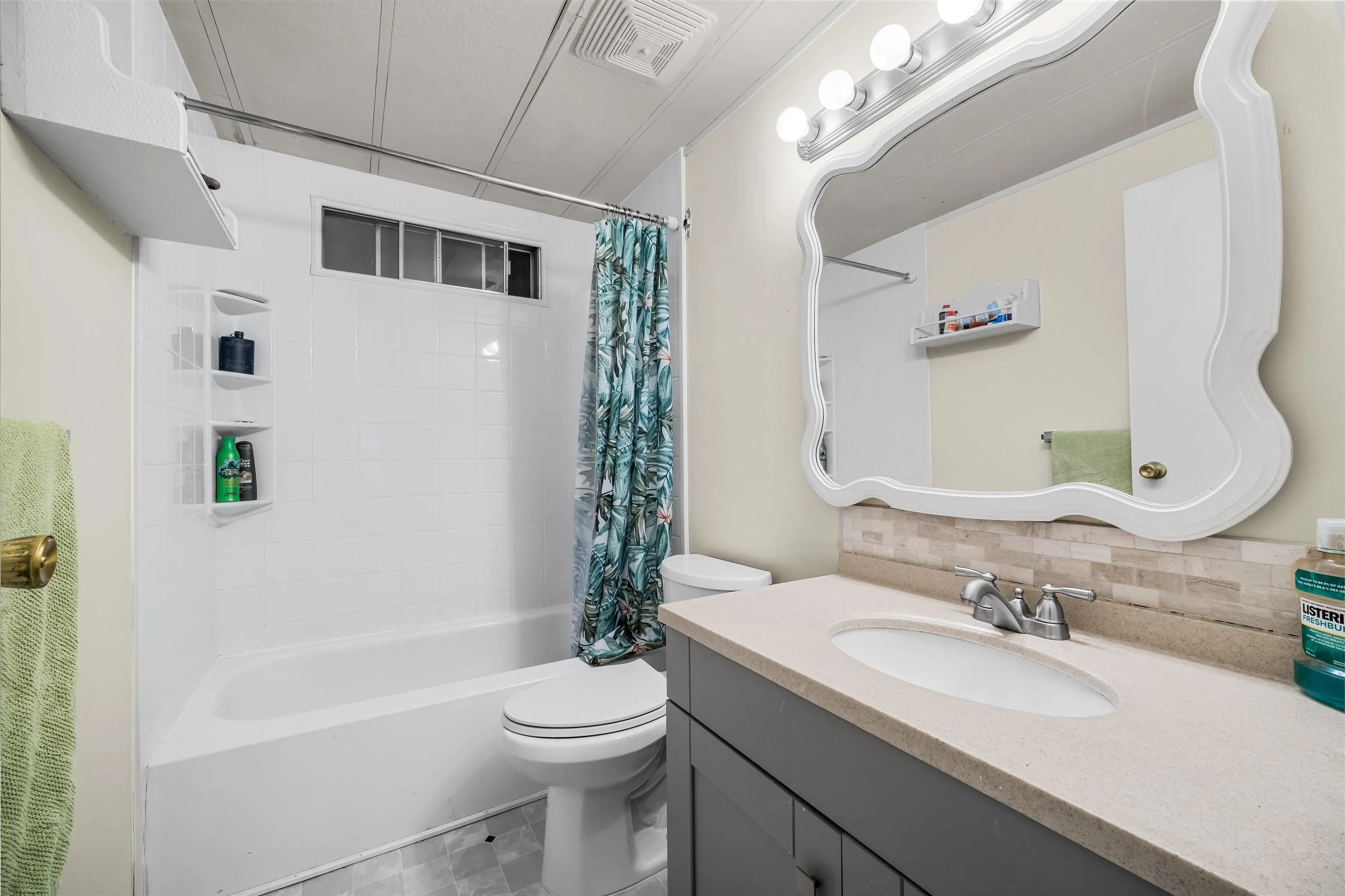 6280 King George Boulevard #3