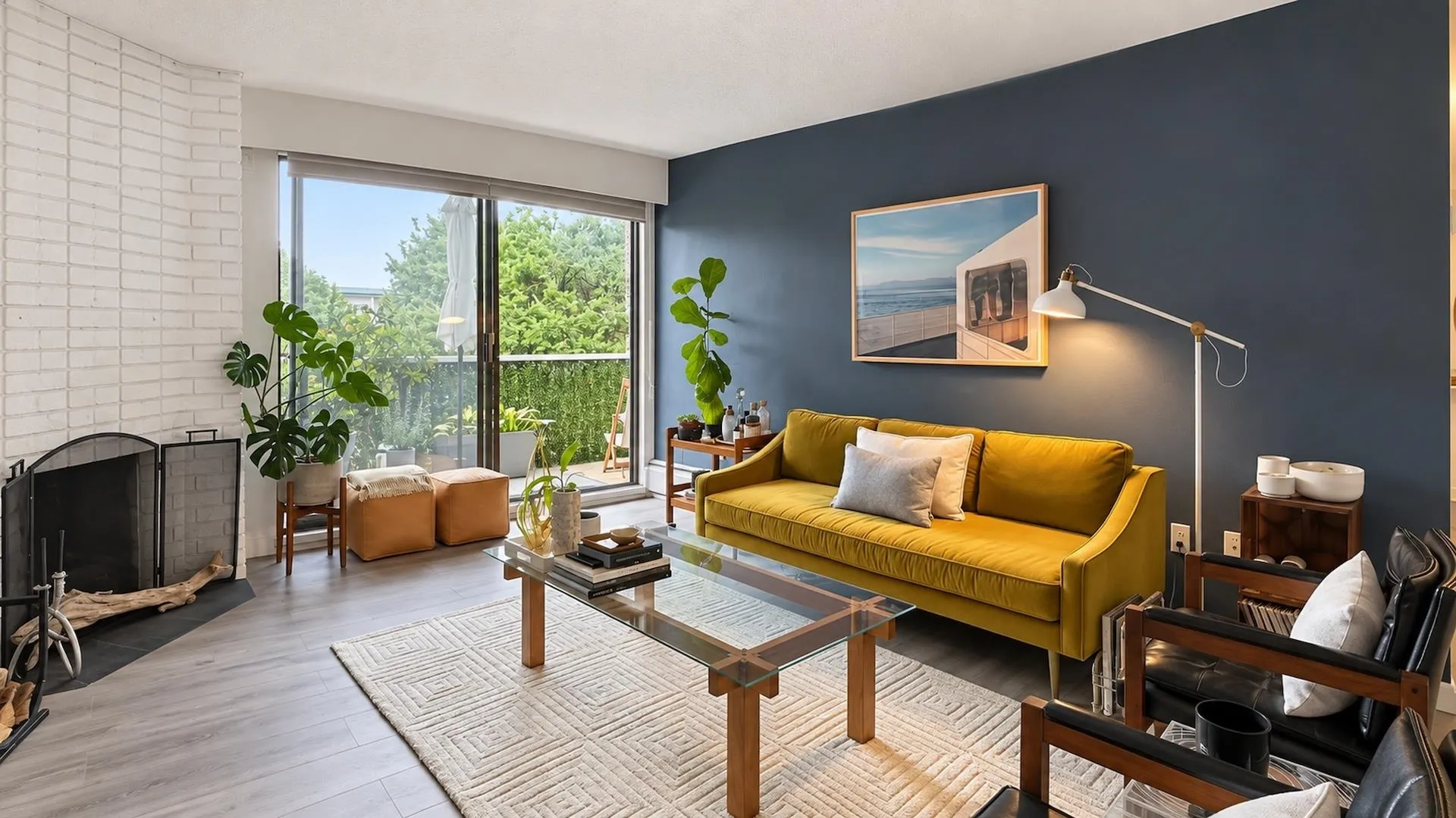 1610 Chesterfield Avenue #204