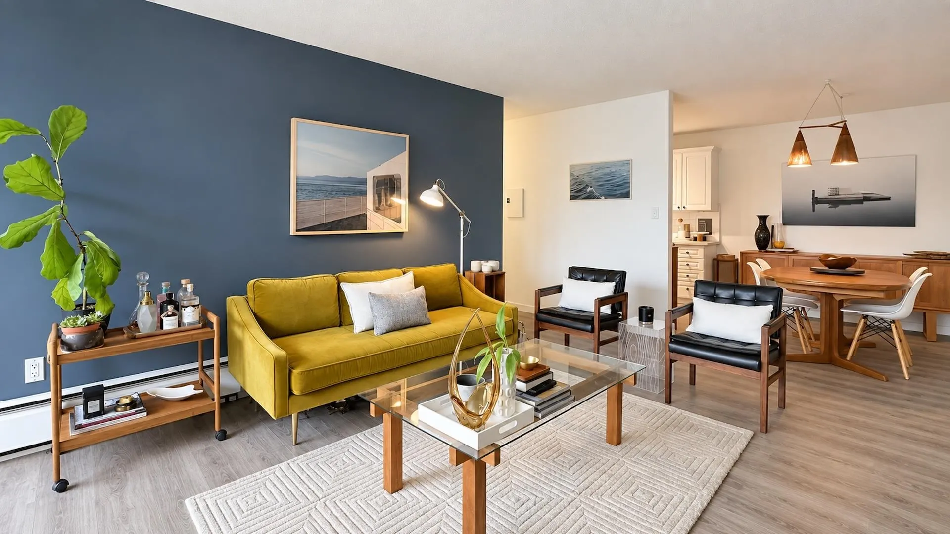 1610 Chesterfield Avenue #204