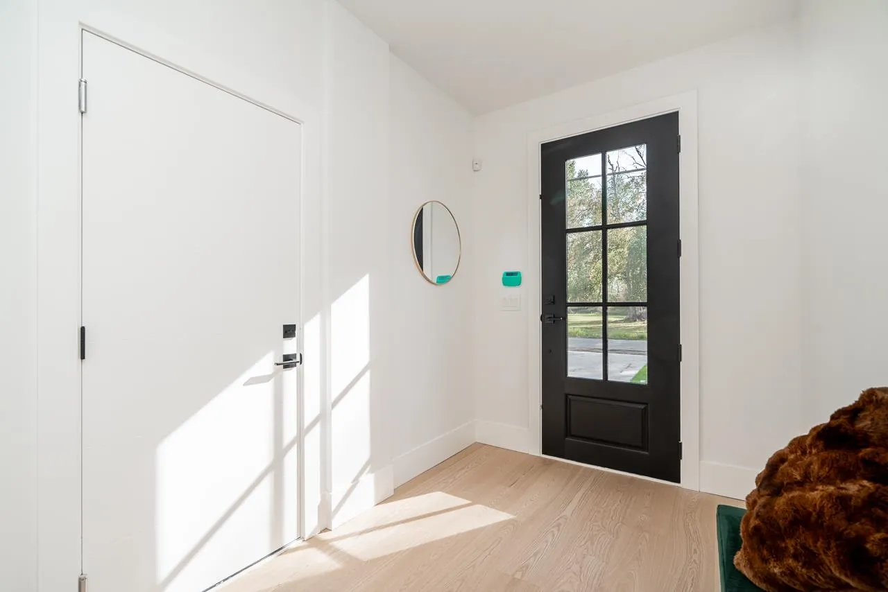 17059 0 Avenue #101