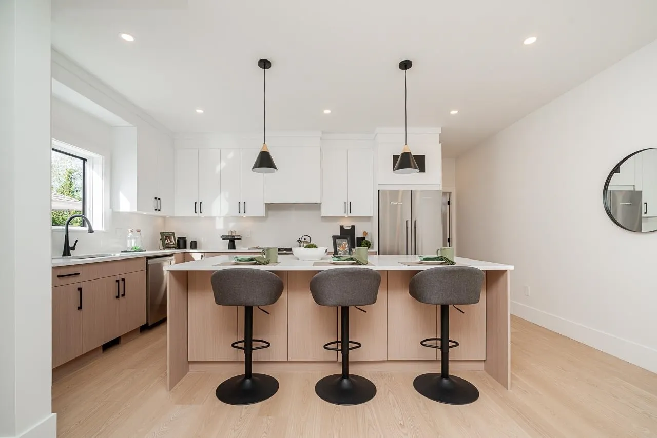 17059 0 Avenue #101