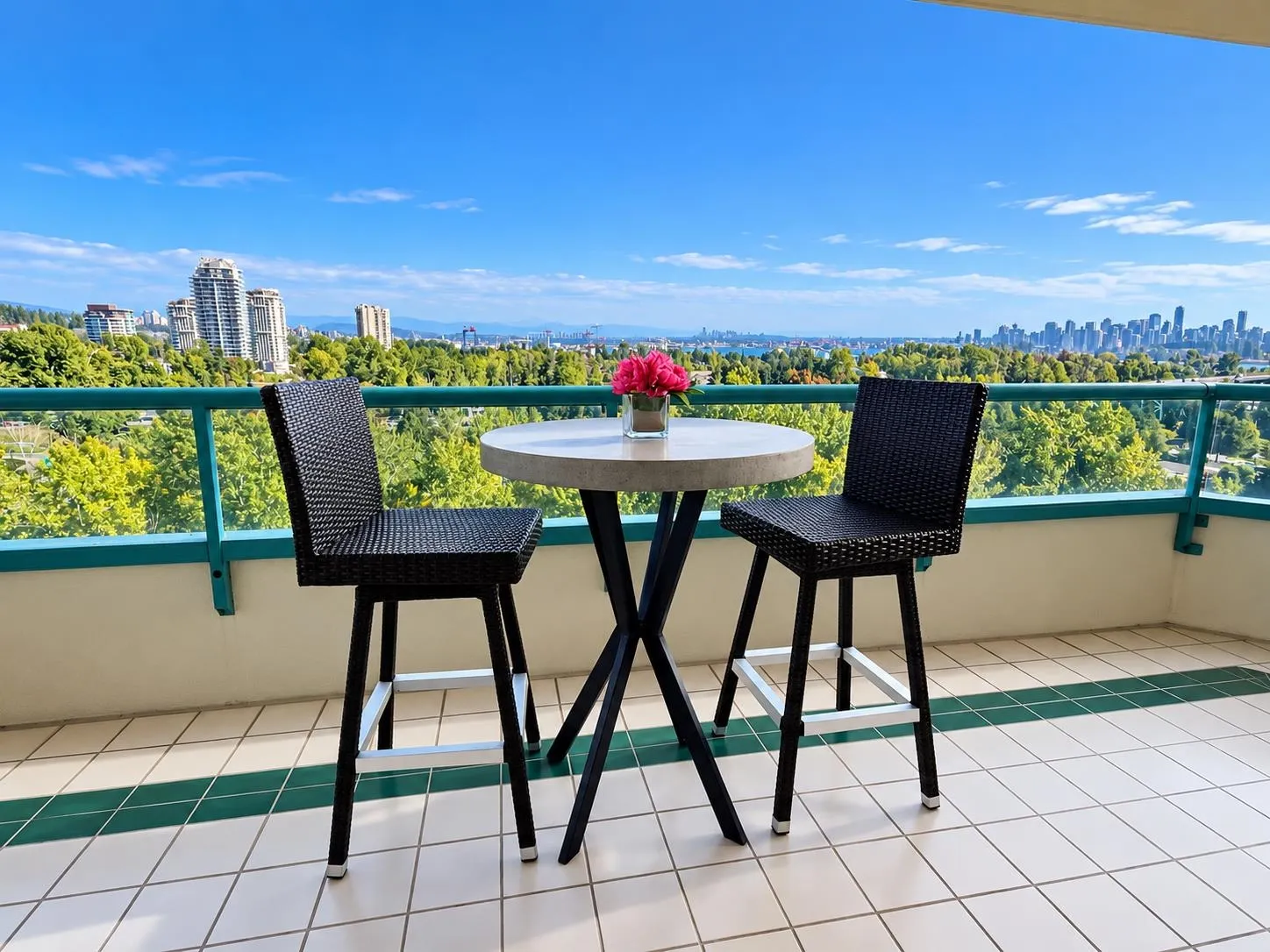 338 Taylor Way #16A