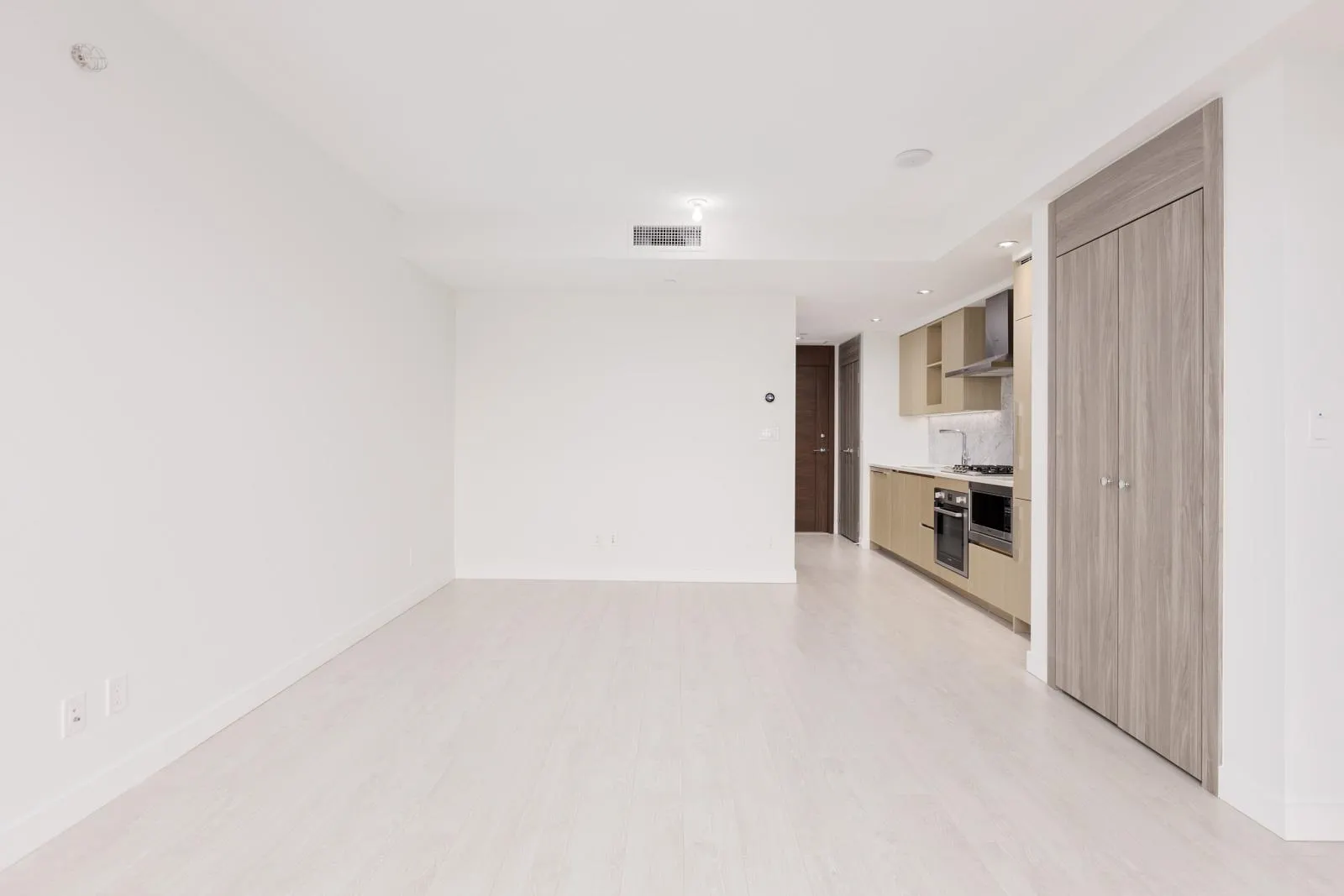 4730 Lougheed Highway #2409