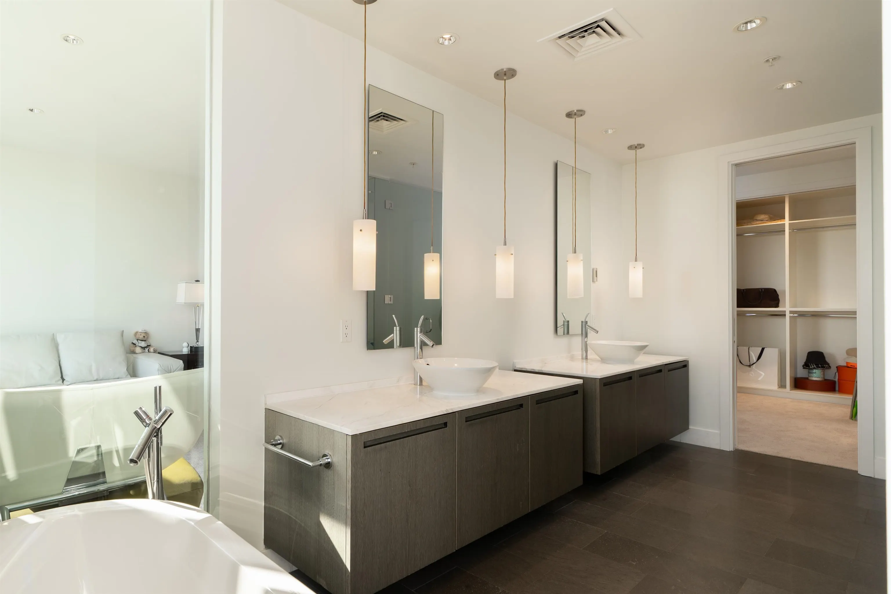 1128 W Georgia Street #5303