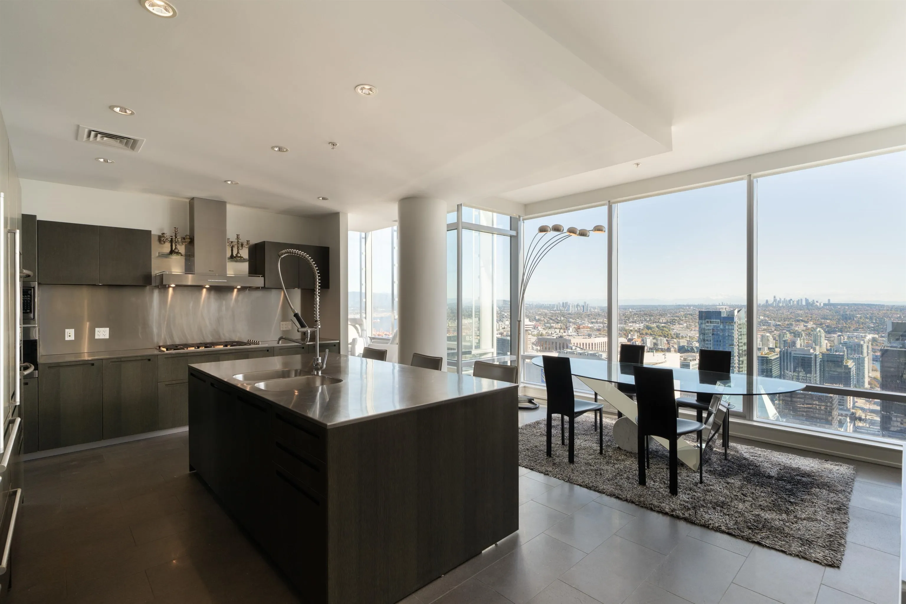 1128 W Georgia Street #5303