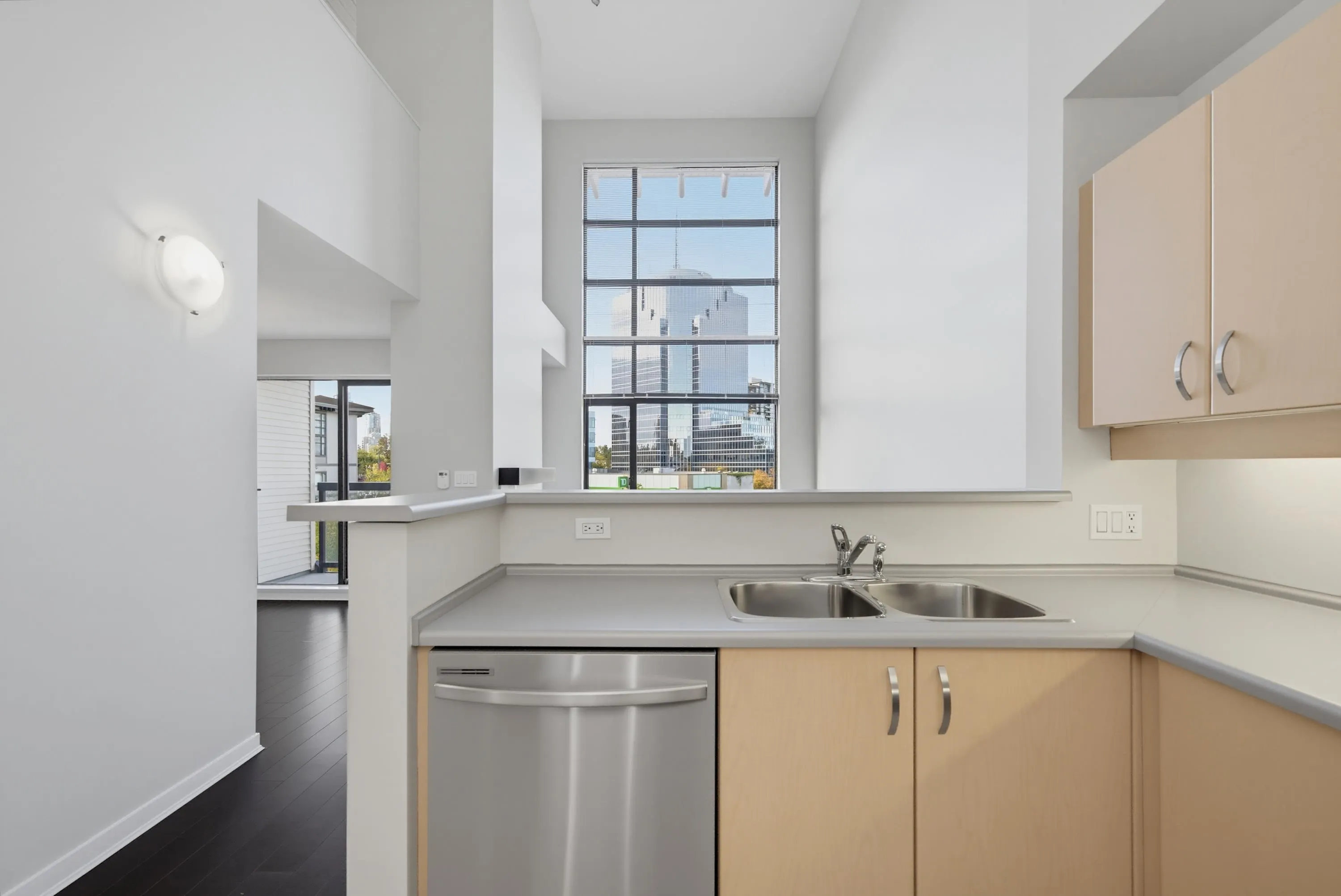 10866 City Parkway #423