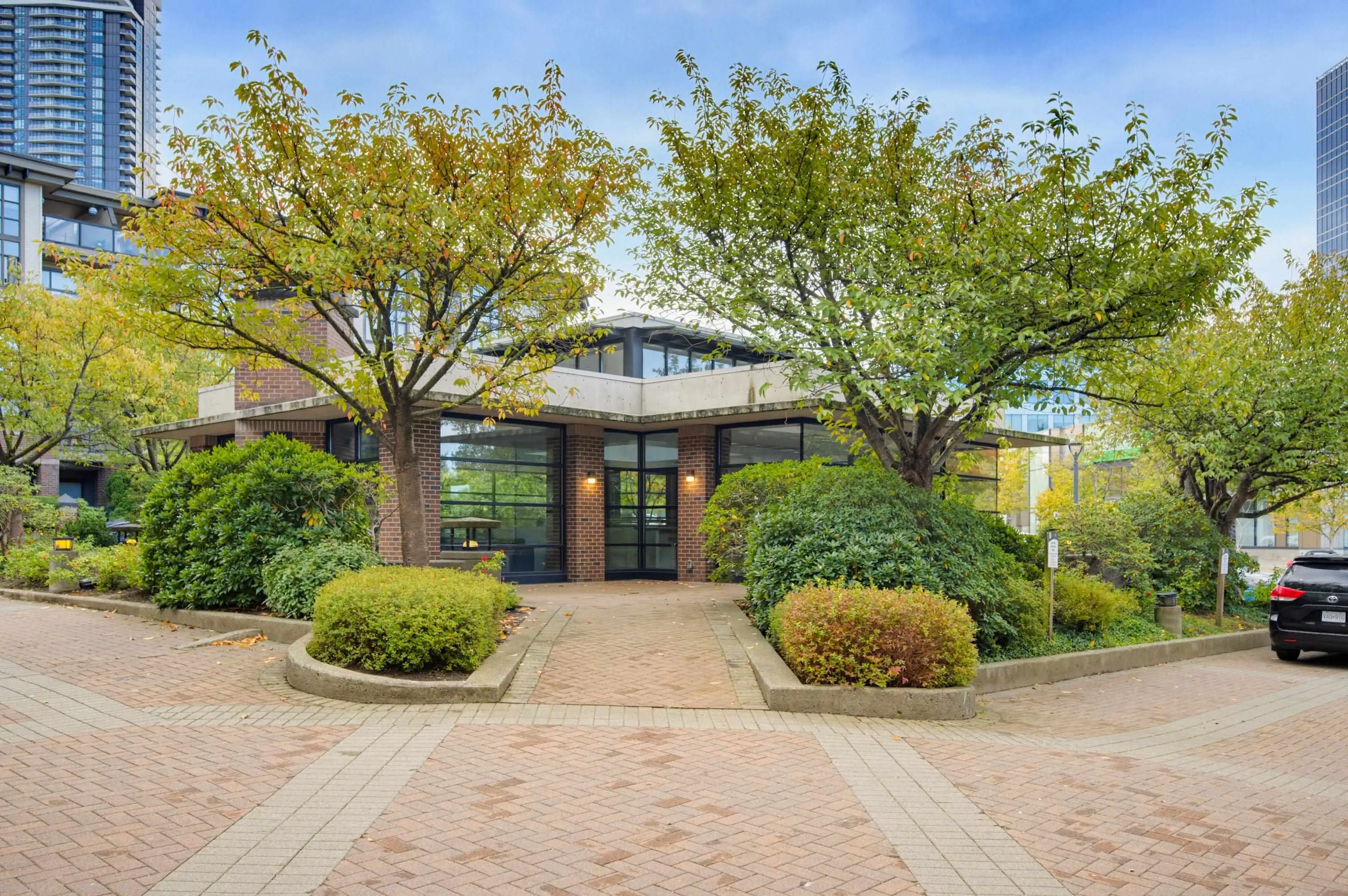 10866 City Parkway #423
